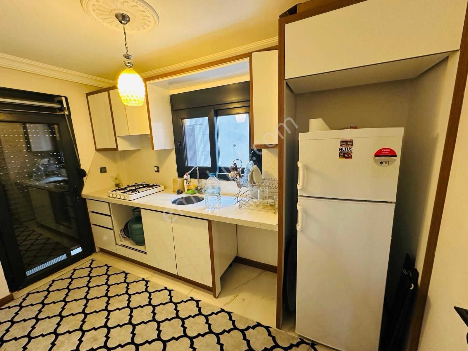 Gazipaşa Mahallesi | Müstakil Tadında, Full Eşyalı 2+1 Kiralık - Görsel 28