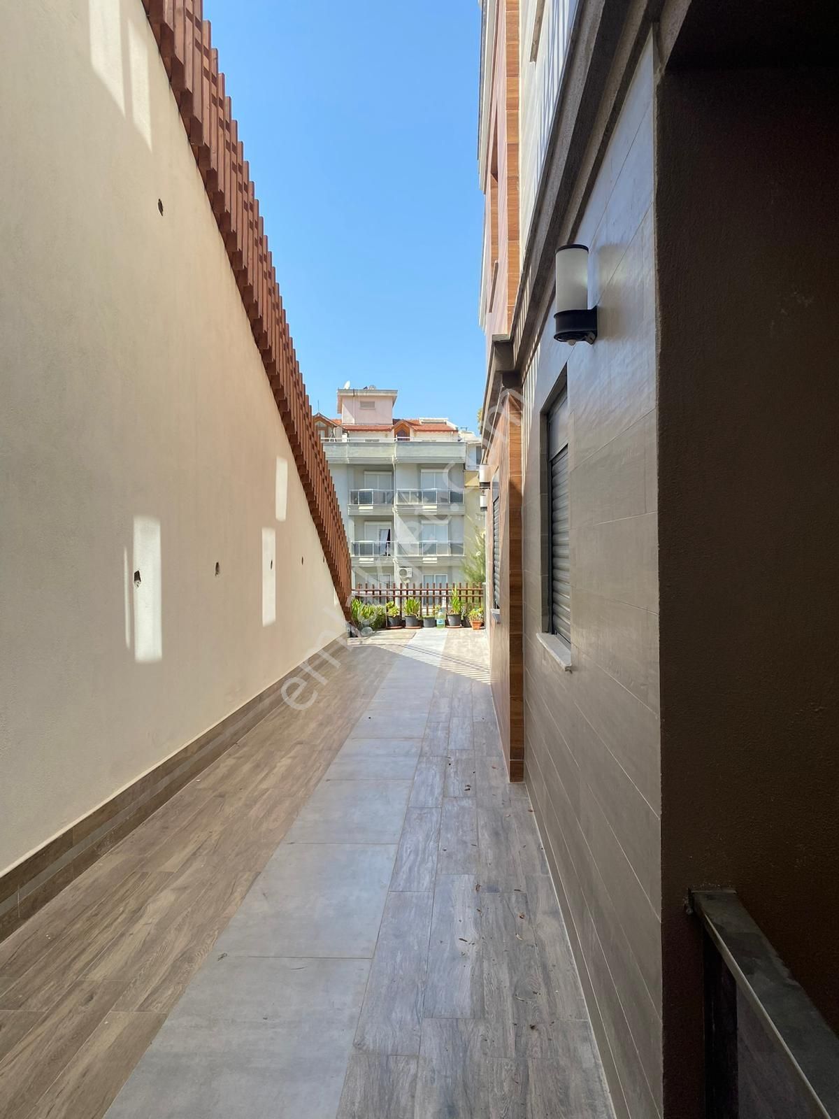 Gazipaşa Mahallesi | Müstakil Tadında, Full Eşyalı 2+1 Kiralık - Görsel 12