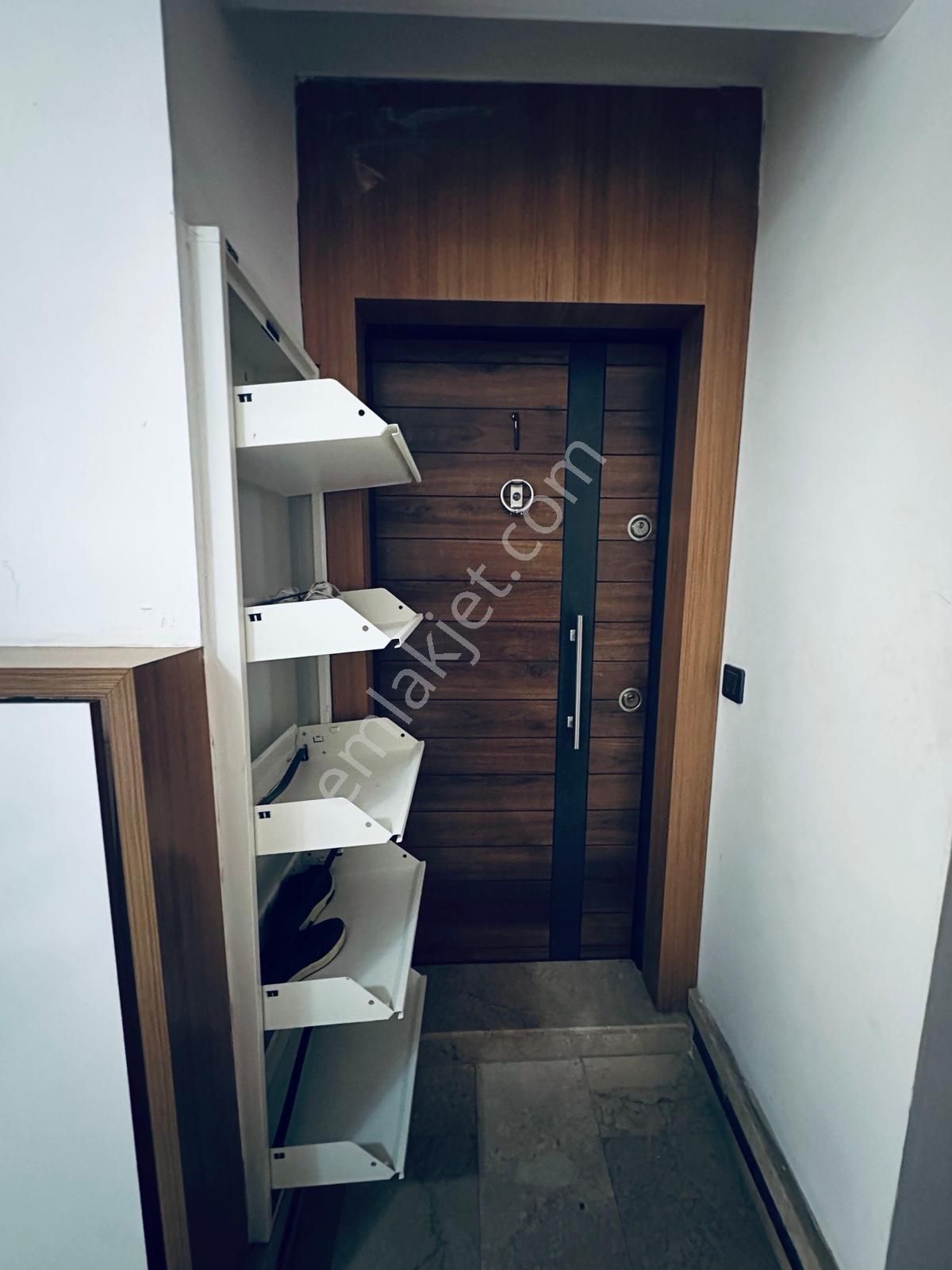 Gazipaşa Mahallesi | Müstakil Tadında, Full Eşyalı 2+1 Kiralık - Görsel 18