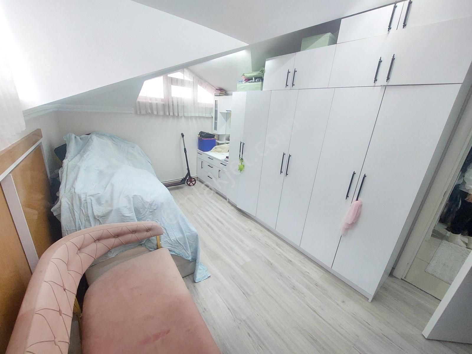 Şeref Emlak Gop Merkeze Yakın Kiralık Daire 25,000 Tl - Görsel 30