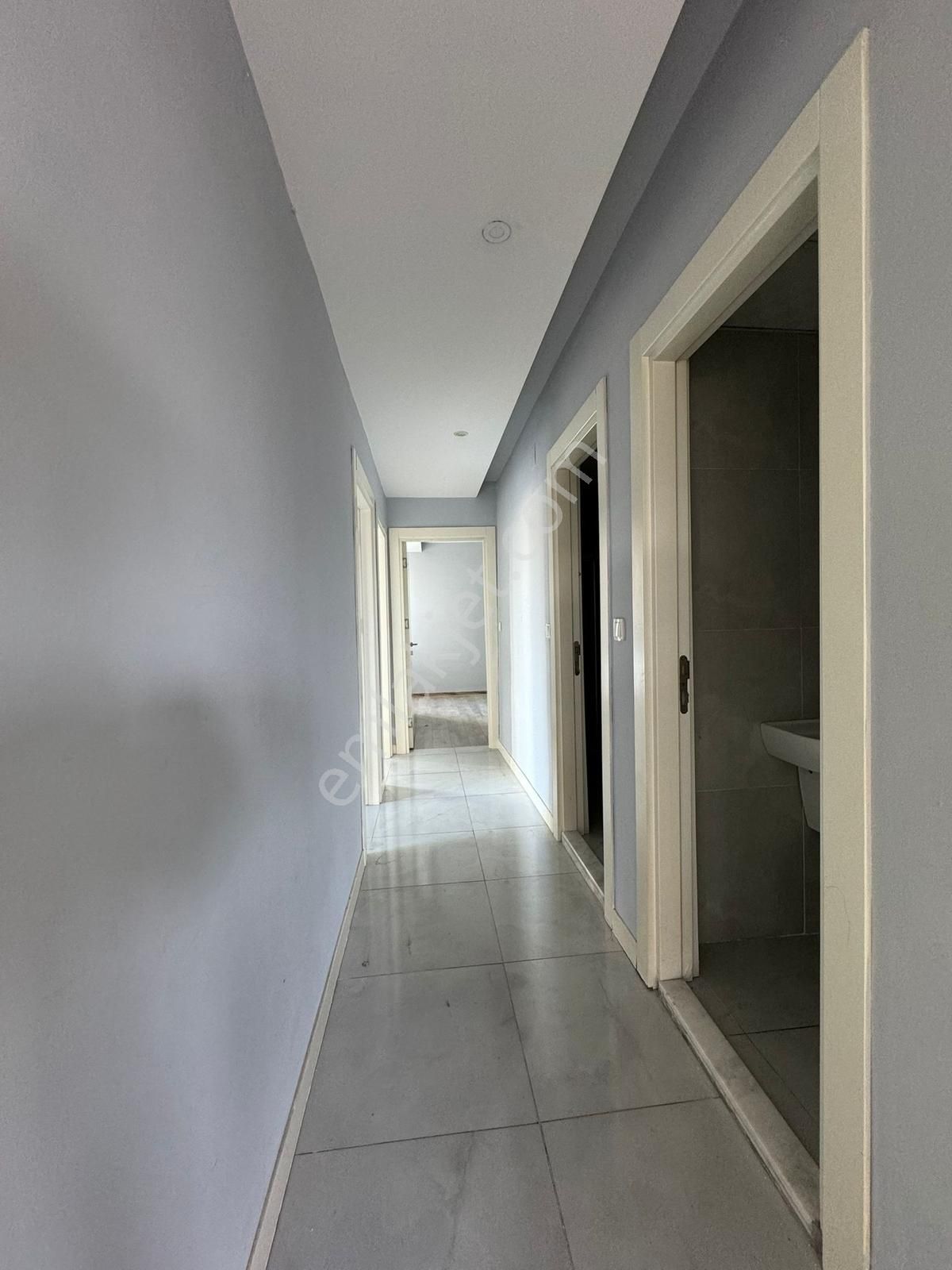 Tellidere Blv Üzeri/9yaş/site/3+1/k.mutfak/ç.banyo/g.odalı/havuz - Görsel 35
