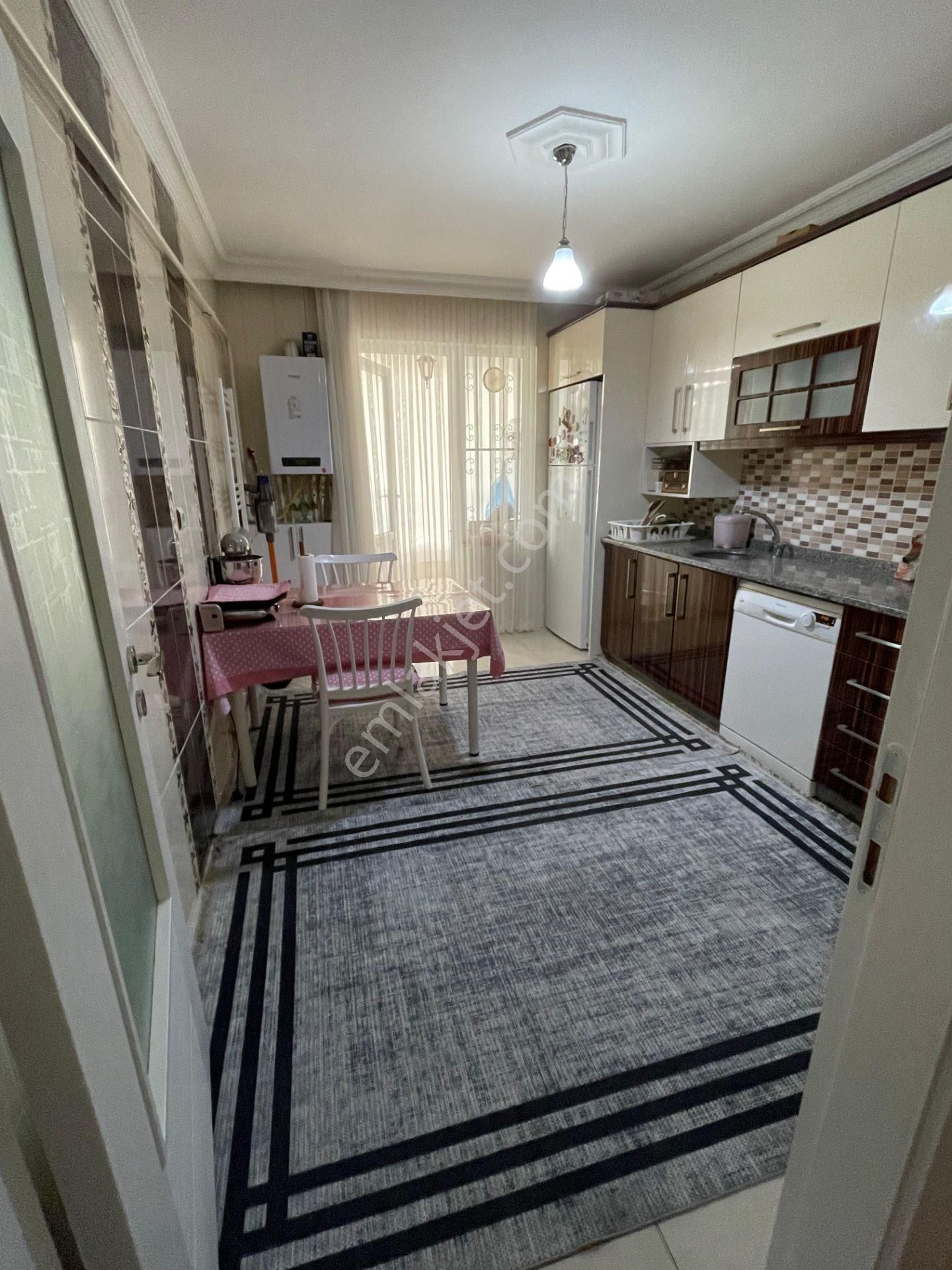 Lider Emlak'tan Güneşevler'de Merkezi Konumda 3+1 Satılık Daire - Görsel 13