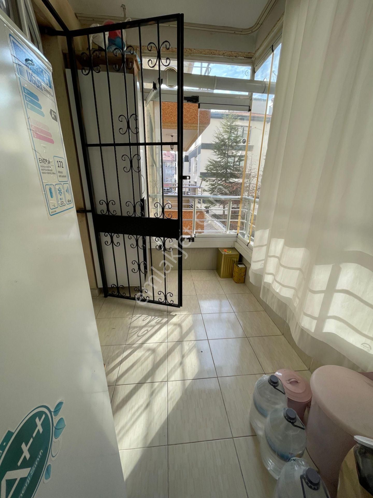 Lider Emlak'tan Güneşevler'de Merkezi Konumda 3+1 Satılık Daire - Görsel 21