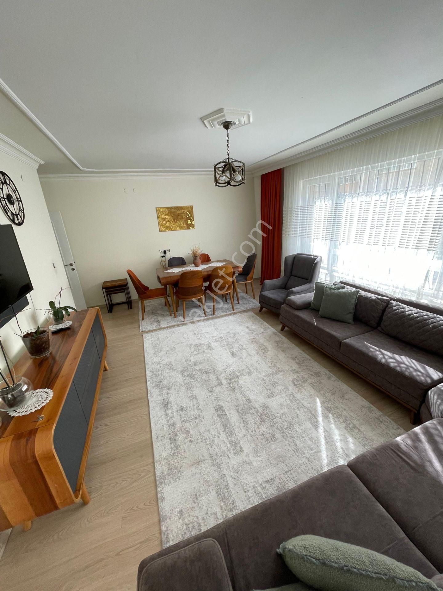 Lider Emlak'tan Güneşevler'de Merkezi Konumda 3+1 Satılık Daire - Görsel 6