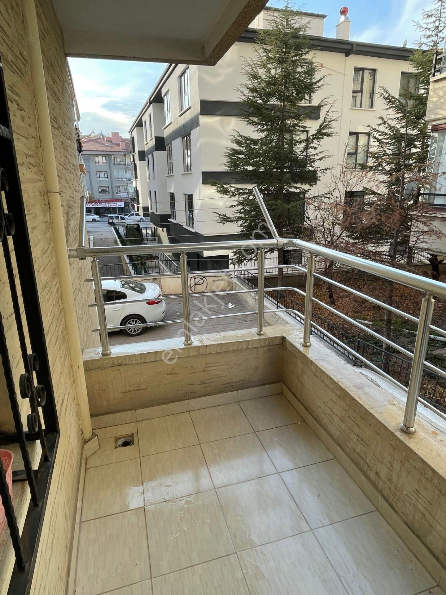 Lider Emlak'tan Güneşevler'de Merkezi Konumda 3+1 Satılık Daire - Görsel 27