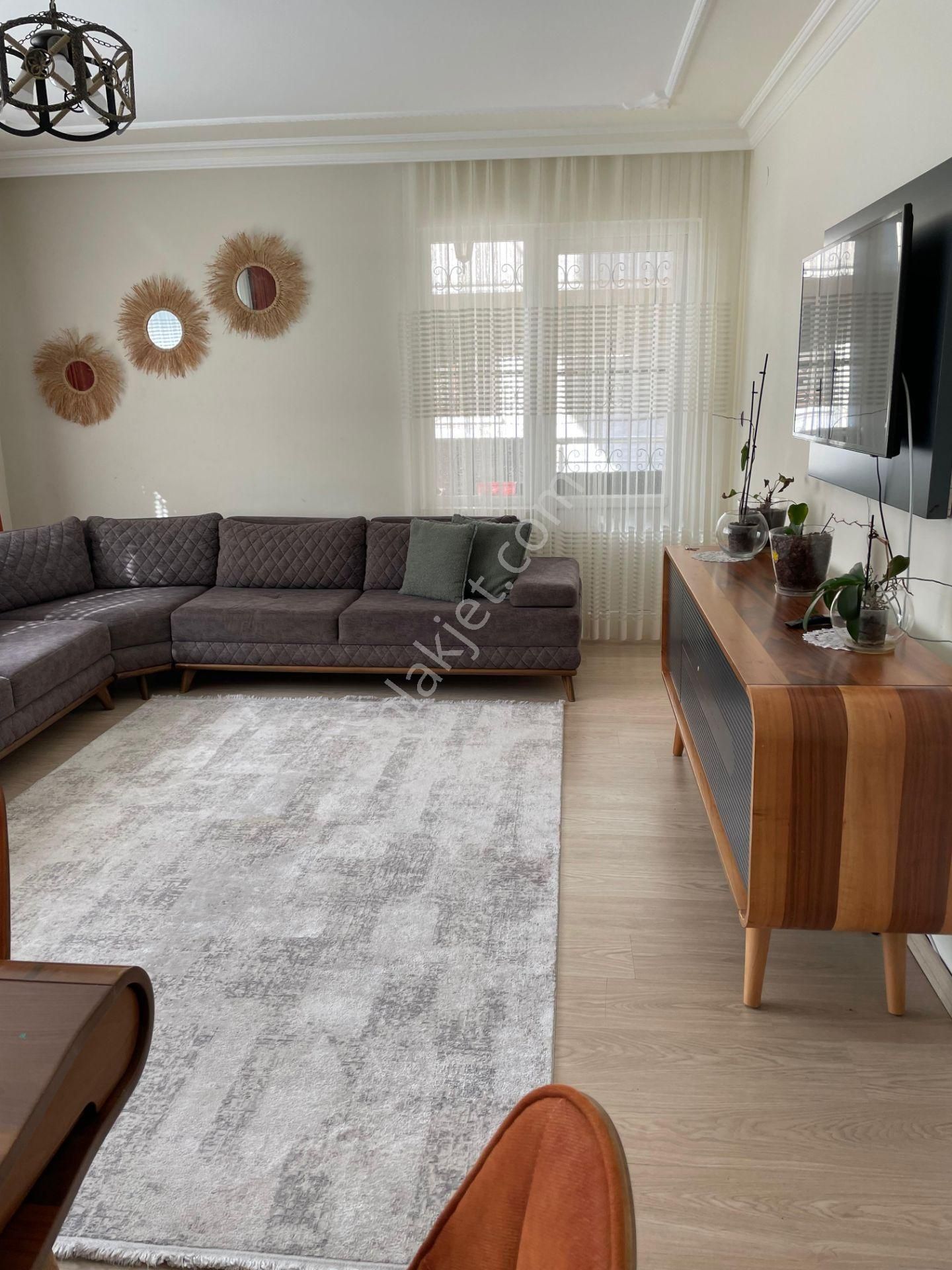 Lider Emlak'tan Güneşevler'de Merkezi Konumda 3+1 Satılık Daire - Görsel 3