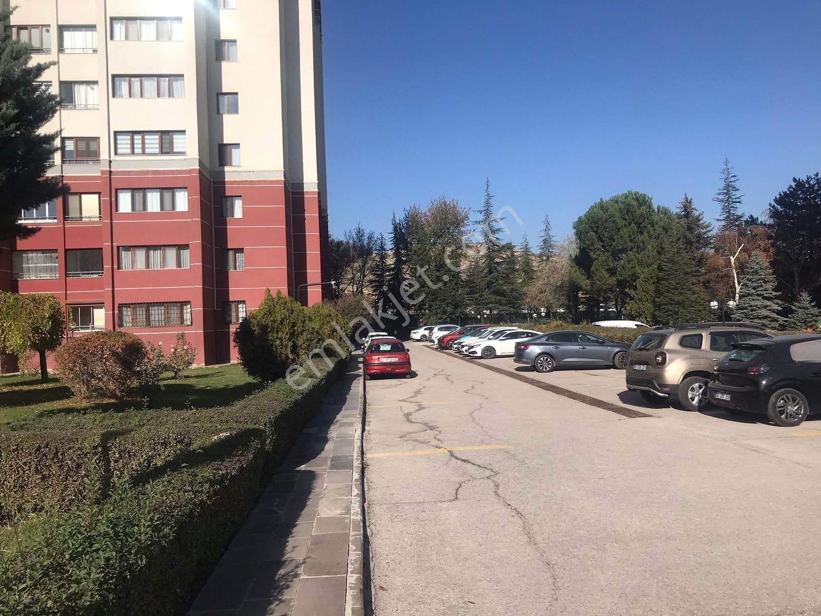 Koru Metro Karşısı Mükemmel Konumda Lüx Yapılı Ara Kat 3+1 - Görsel 35