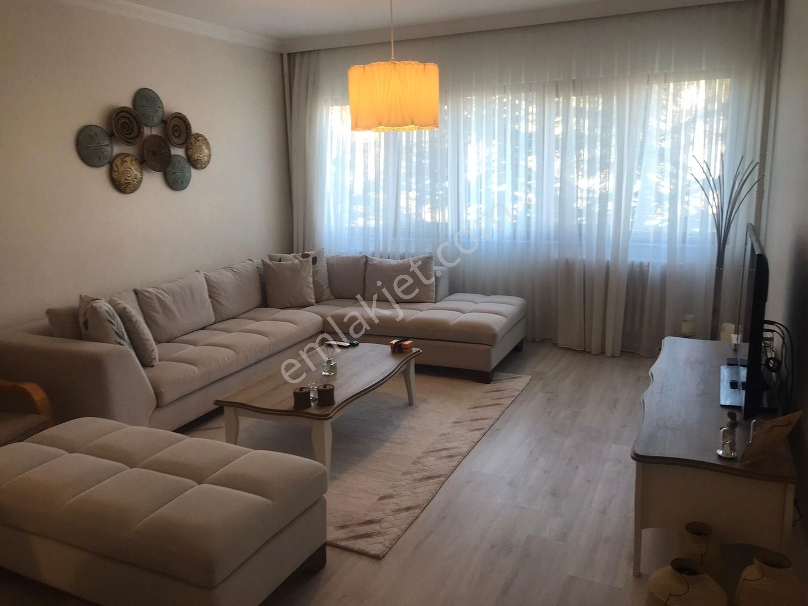 Koru Metro Karşısı Mükemmel Konumda Lüx Yapılı Ara Kat 3+1 - Görsel 2