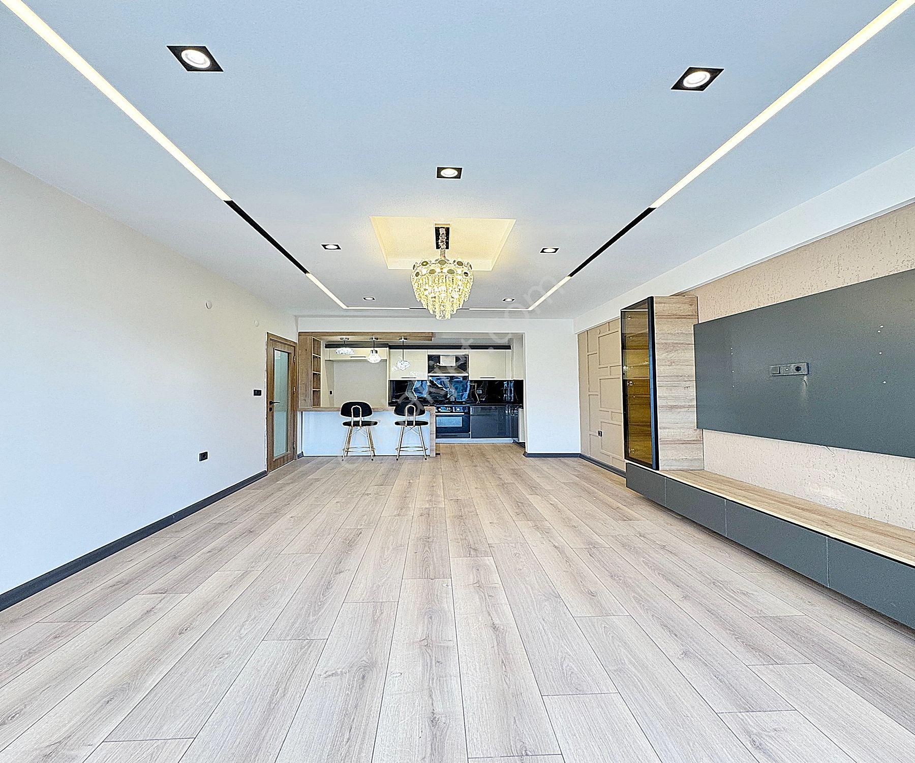 Metrobüse 10dk Ultra Lüks Full Dekorlu Site İçerisinde 1+1 Daire - Görsel 3