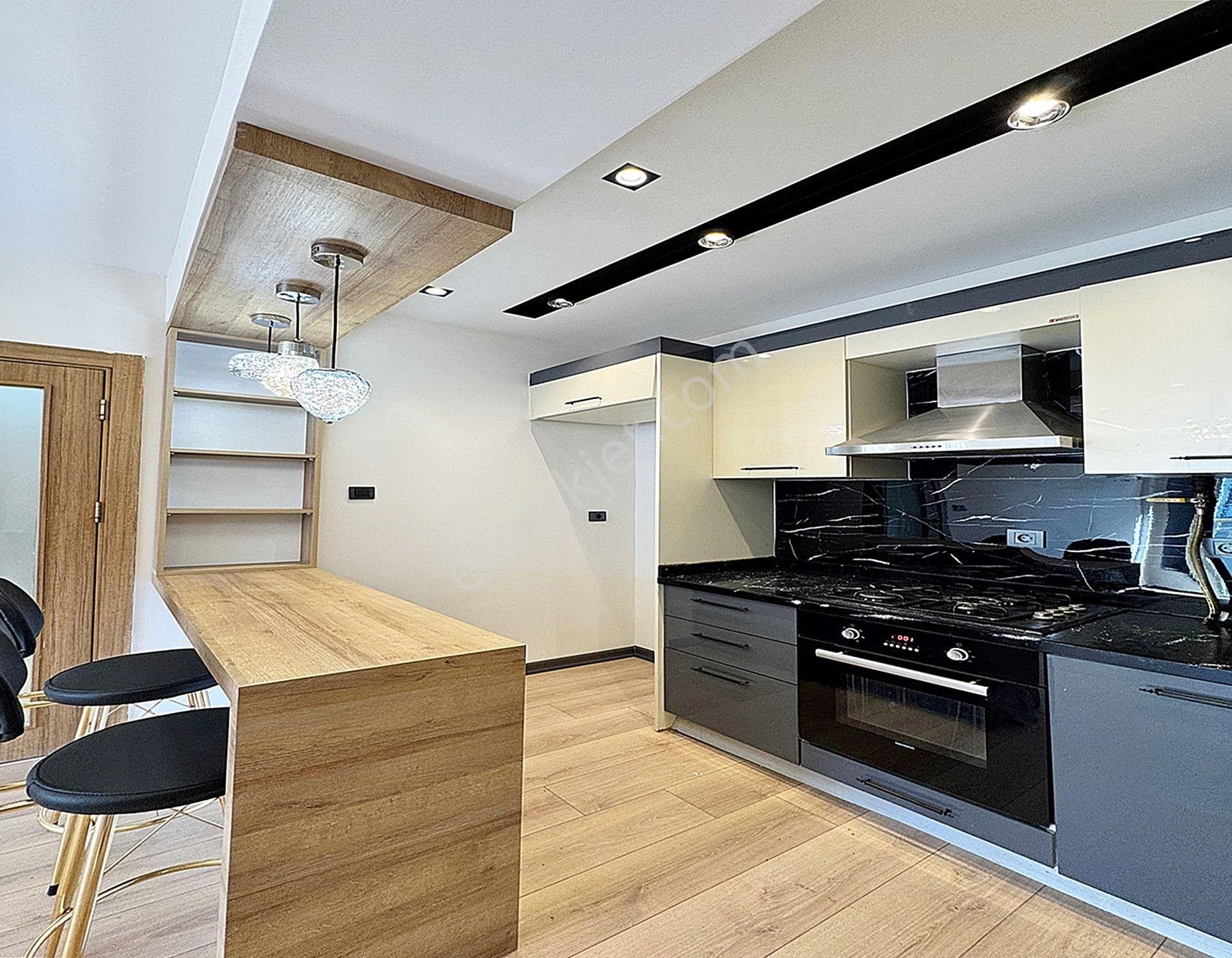 Metrobüse 10dk Ultra Lüks Full Dekorlu Site İçerisinde 1+1 Daire - Görsel 7