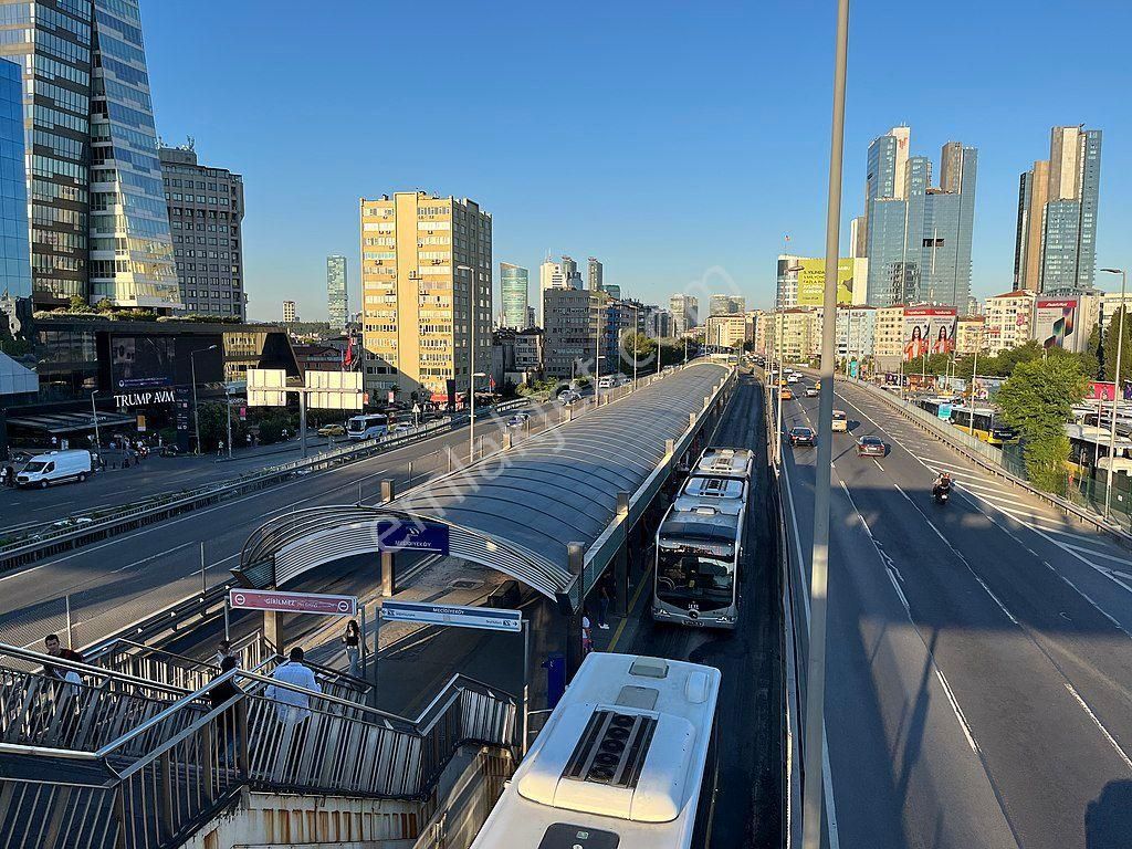 Metrobüse 10dk Ultra Lüks Full Dekorlu Site İçerisinde 1+1 Daire - Görsel 11