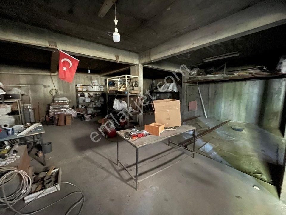 Beylikdüzü Yakuplu Mahalle Boş Kiralık Kiralık Dükkan Depo 140m2 - Görsel 11