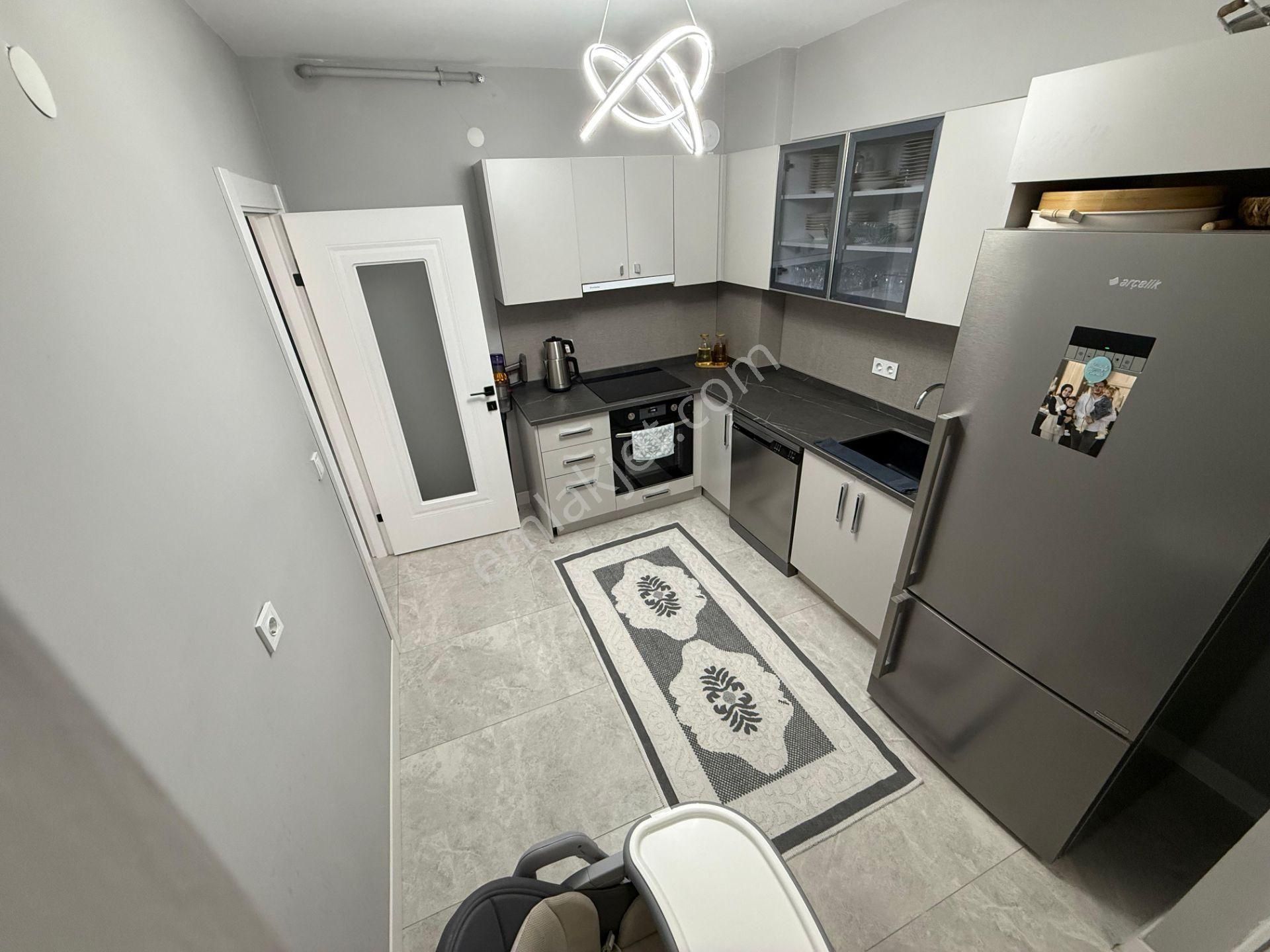 Etimesgut Yeşilova Mah. Site İçi Lüx Yapılı 3+1 Satılık Daire