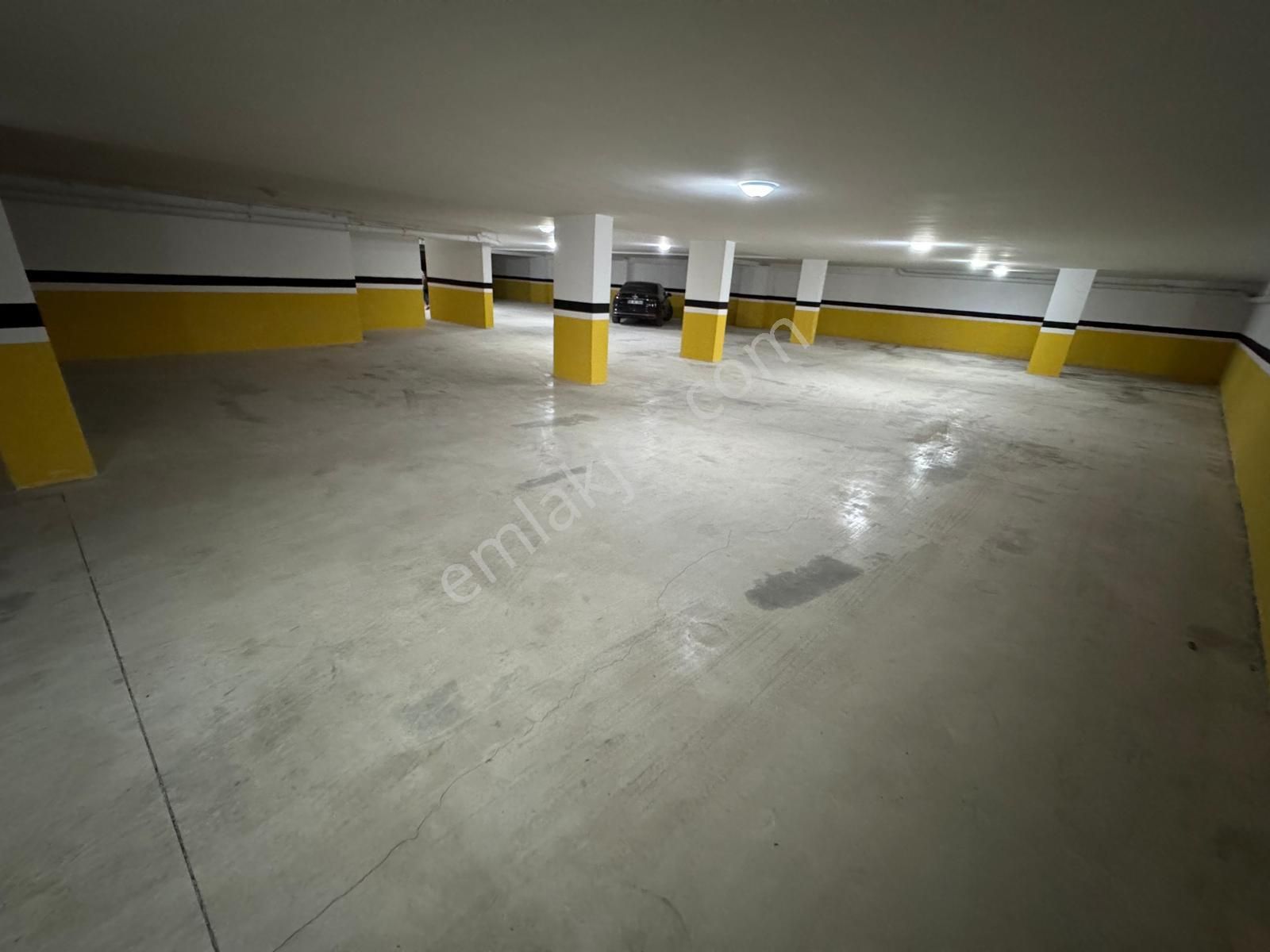 Aşağı Eğlence'de Asansörlü Kapalı Açık Otoparklı 3+1 Dubleks - Görsel 31