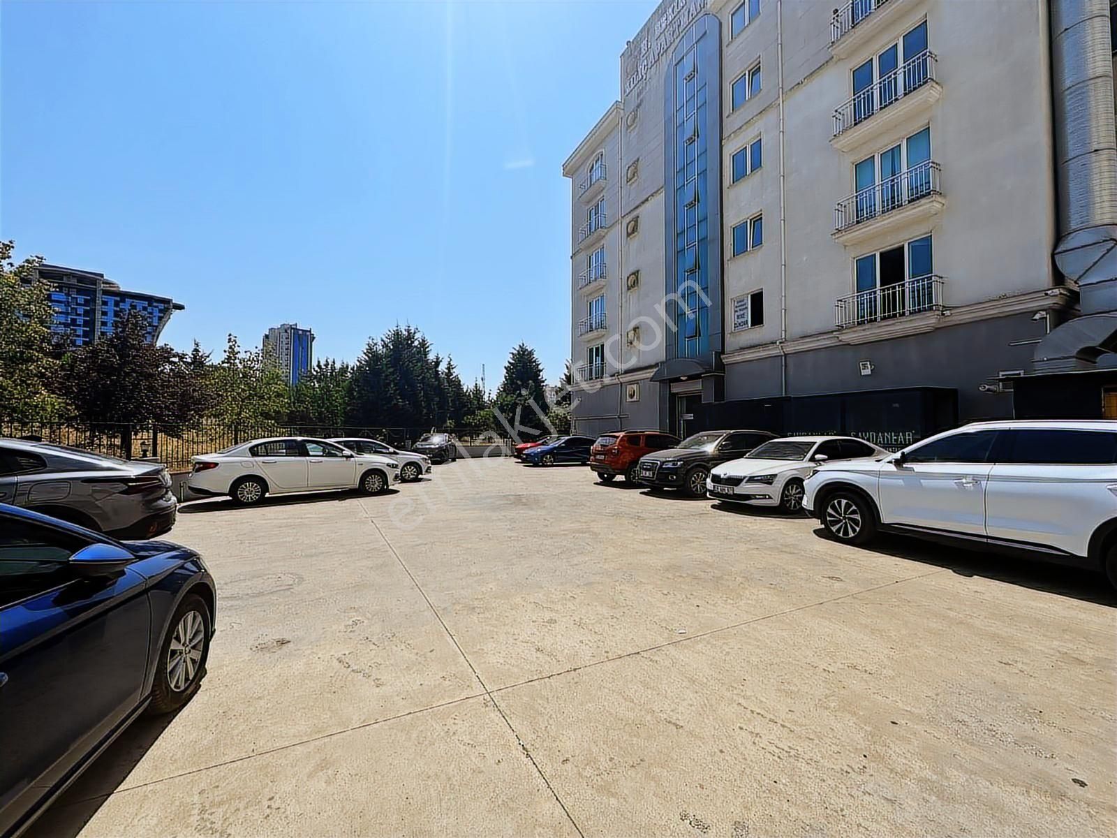 Redstone'dan Kılıçoğlu Danış Towers'ta Kiralık 2+1 Ofis - Görsel 5