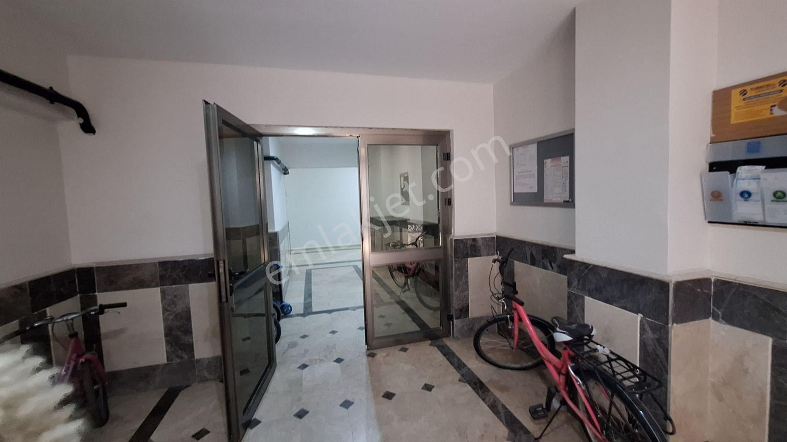 Redstone'dan Hürriyet Mahallesin'de Satılık 3+1 Daire - Görsel 18