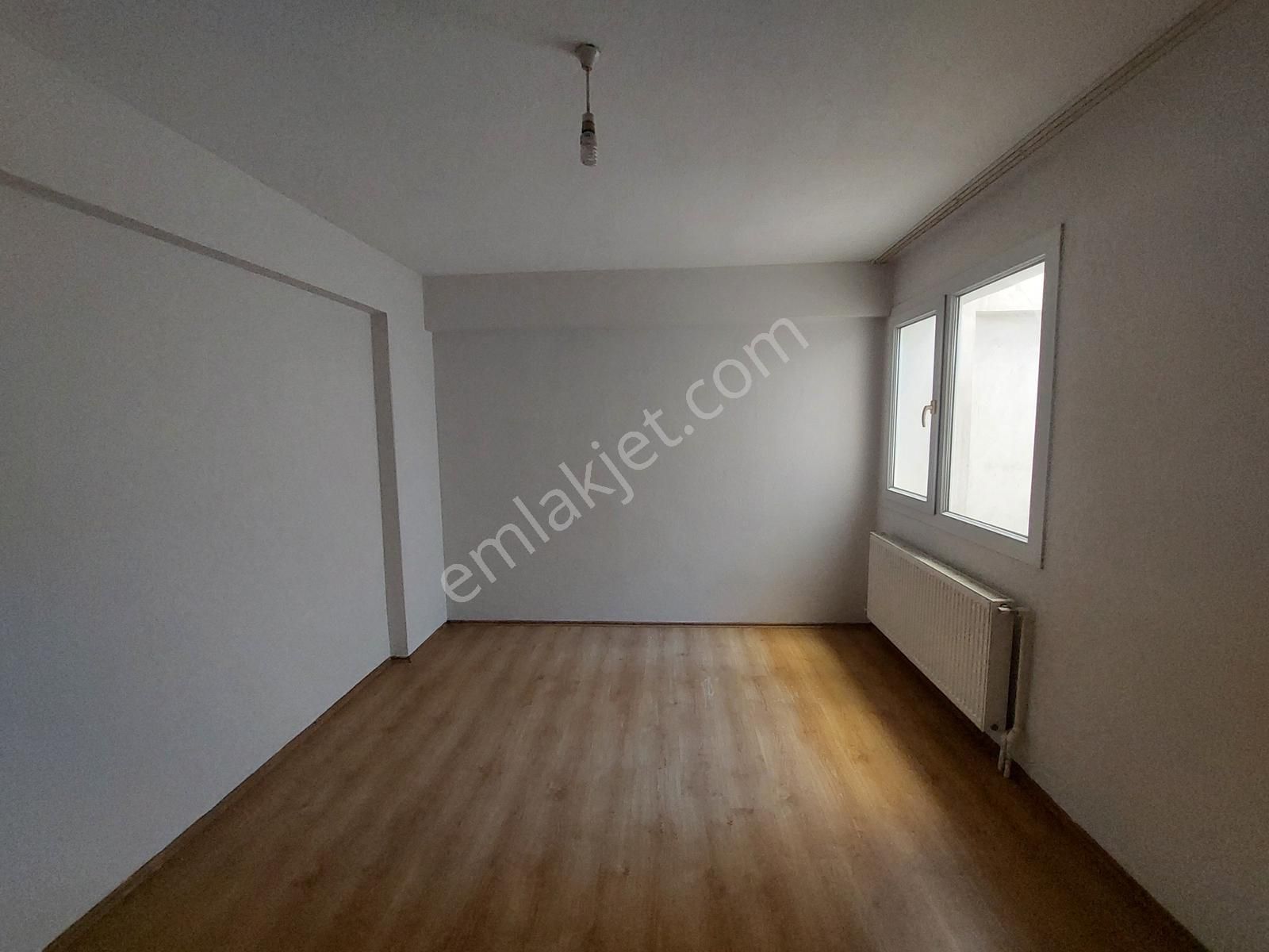 Buca Yıldız Mah. K.mutfak D.gazlı 85m2 2+1 Daire - Görsel 11