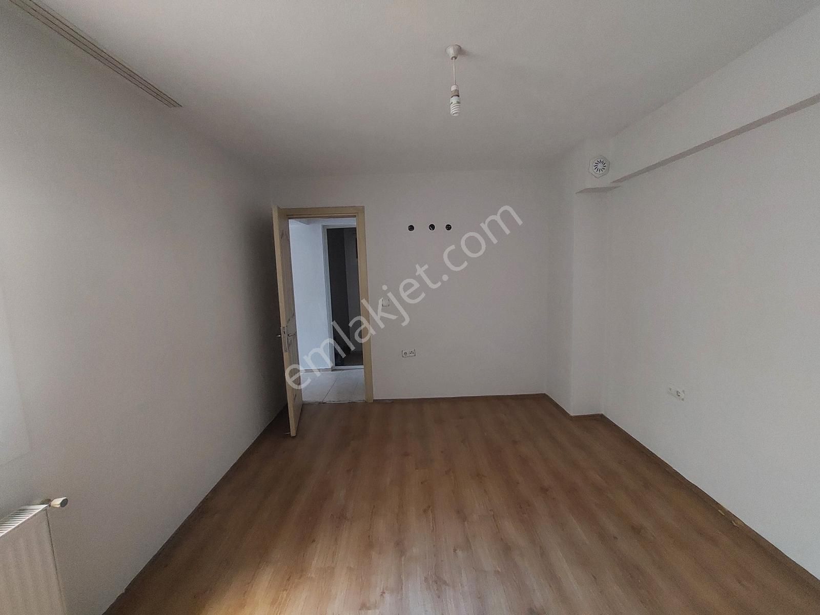 Buca Yıldız Mah. K.mutfak D.gazlı 85m2 2+1 Daire - Görsel 24