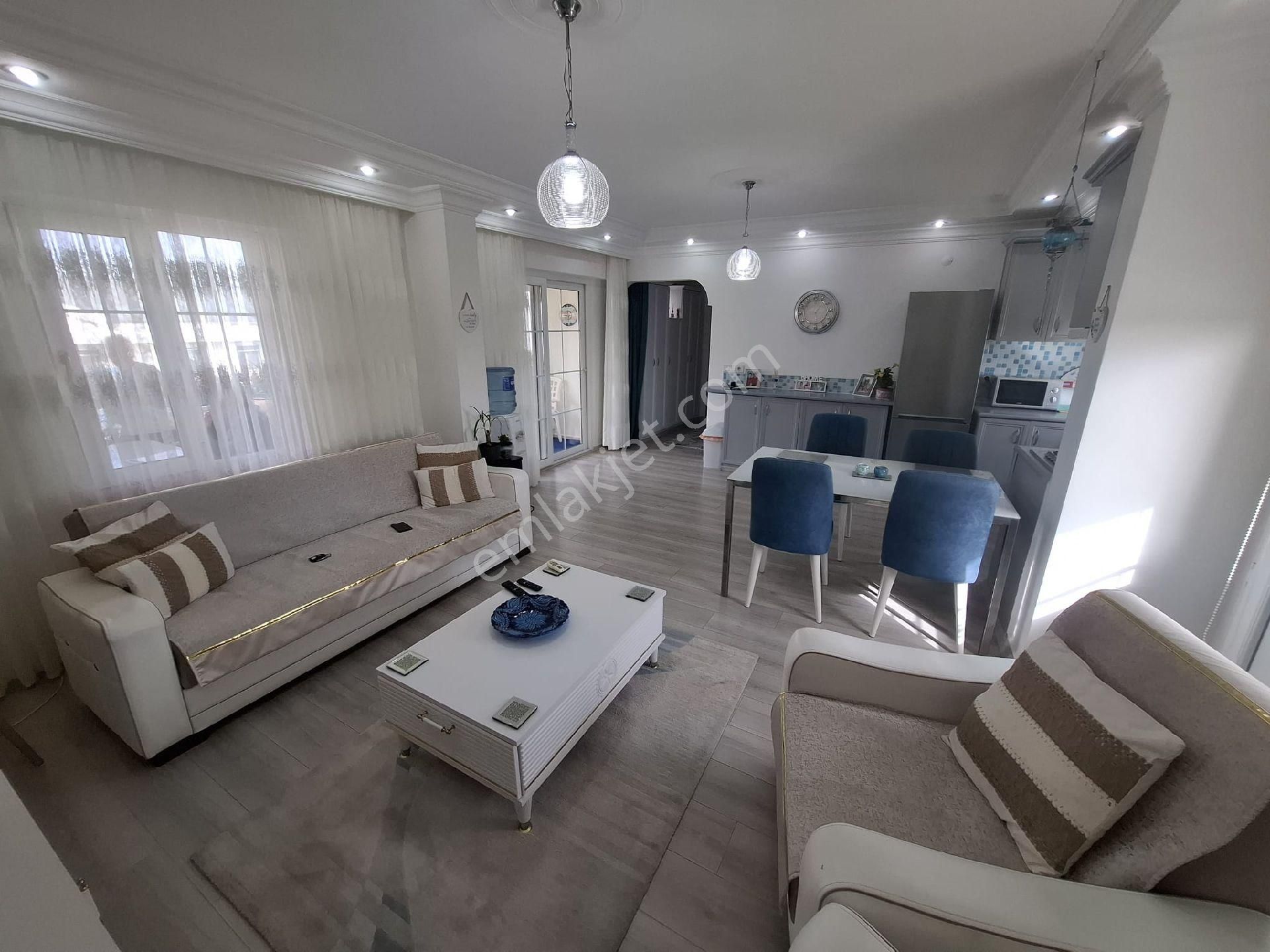 Didim'de Havuzlu Sitede Satılık Geniş Balkon Ve Odalı 2+1 Dubleks Daire - Görsel 5