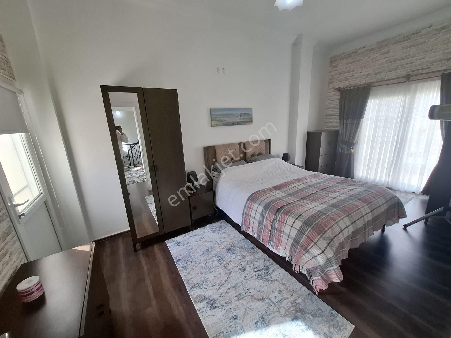 Didim'de Havuzlu Sitede Satılık Geniş Balkon Ve Odalı 2+1 Dubleks Daire - Görsel 20