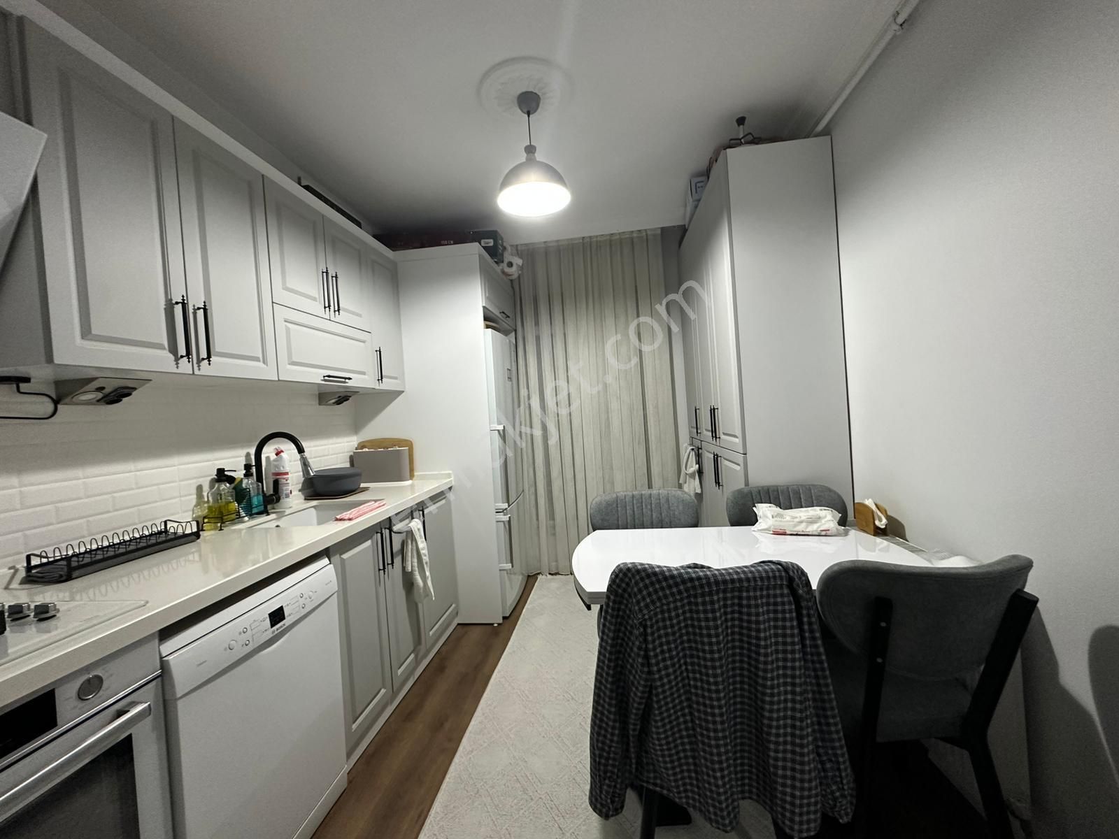 Sütlüce'de Köşe Bina Kaçırılmayacak Fırsat Bakımlı Masrafsız 2+1 - Görsel 3