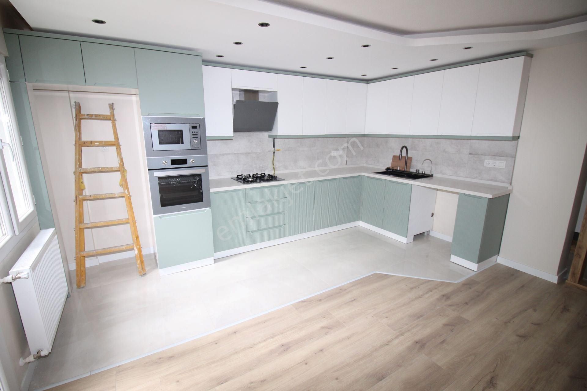 Arap Hasan Mah. Tanju Okan Parkı Karşısı Full Tadilatlı Arakat D.gazlı - Görsel 5