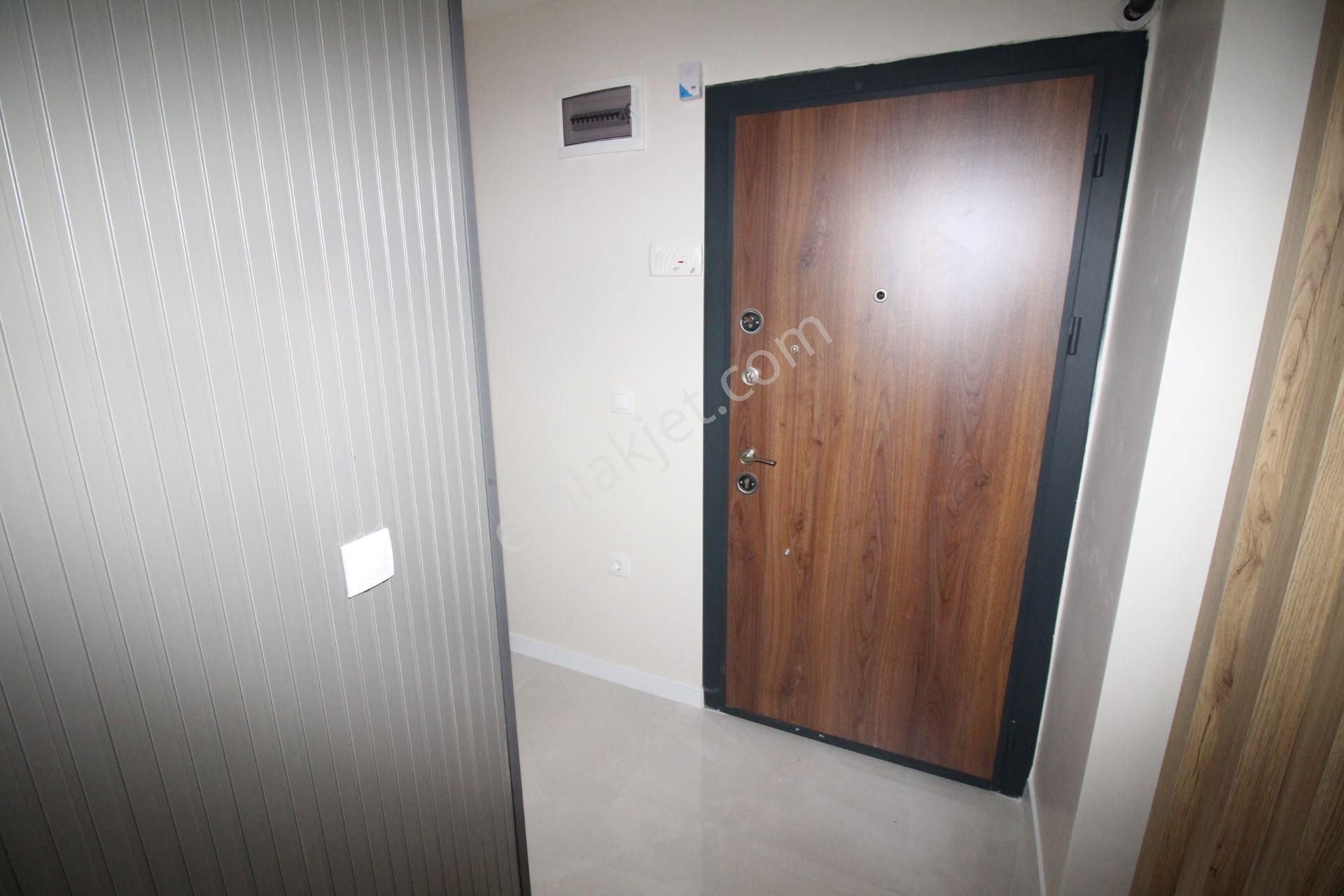 Arap Hasan Mah. Tanju Okan Parkı Karşısı Full Tadilatlı Arakat D.gazlı - Görsel 10