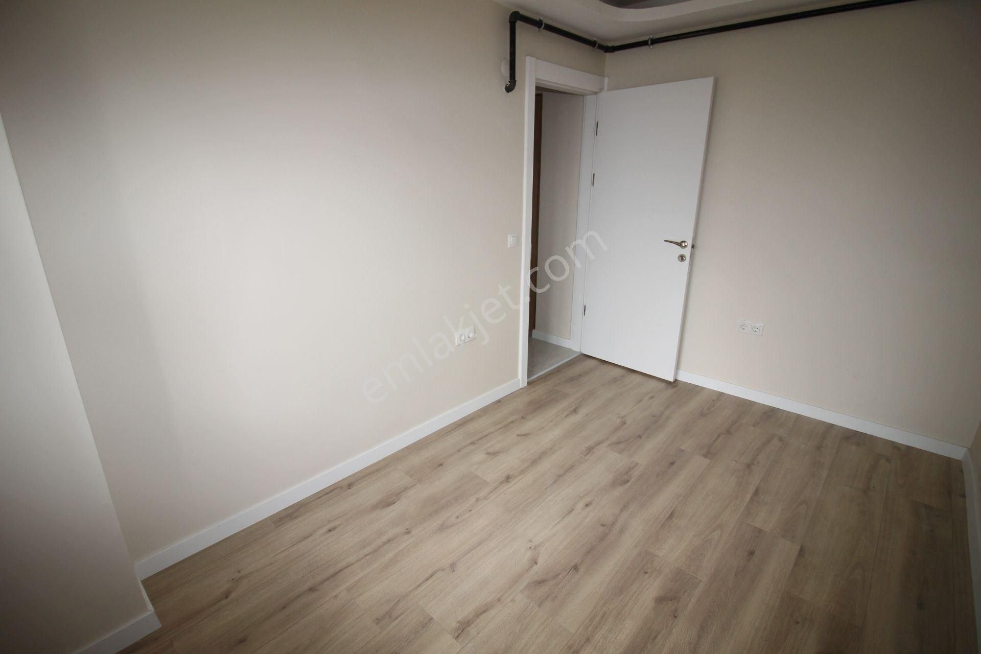 Arap Hasan Mah. Tanju Okan Parkı Karşısı Full Tadilatlı Arakat D.gazlı - Görsel 14