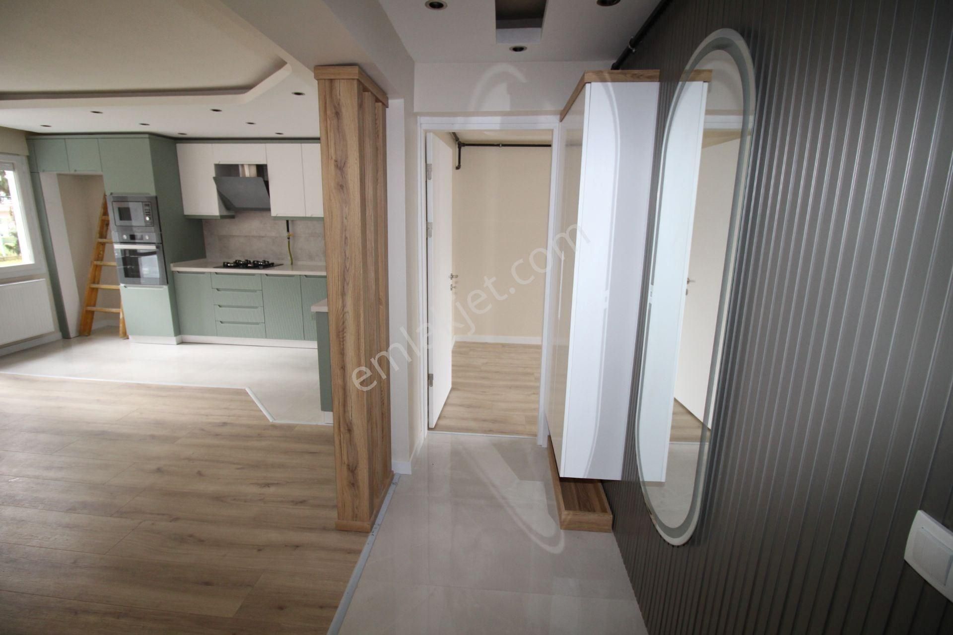 Arap Hasan Mah. Tanju Okan Parkı Karşısı Full Tadilatlı Arakat D.gazlı - Görsel 11