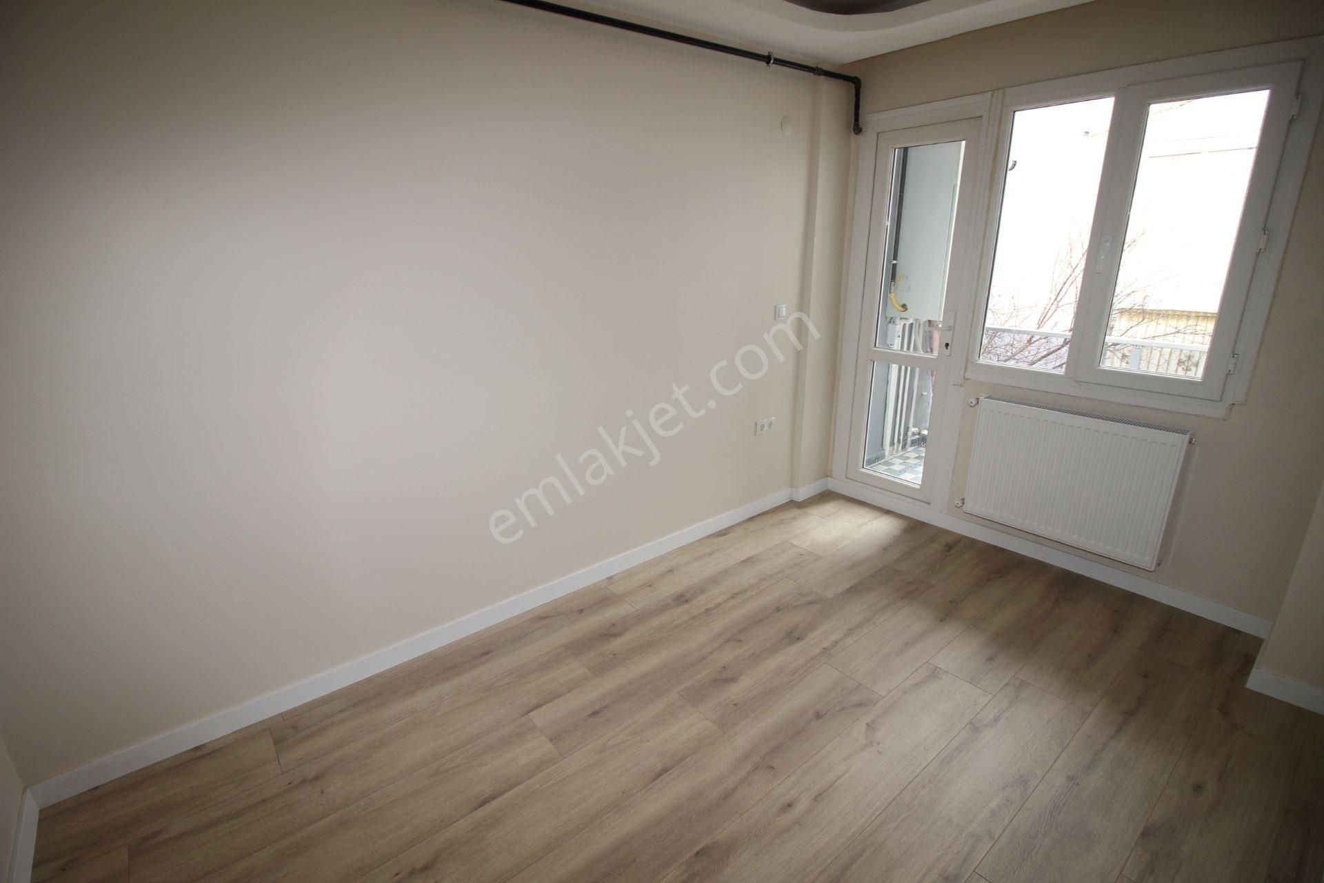 Arap Hasan Mah. Tanju Okan Parkı Karşısı Full Tadilatlı Arakat D.gazlı - Görsel 12