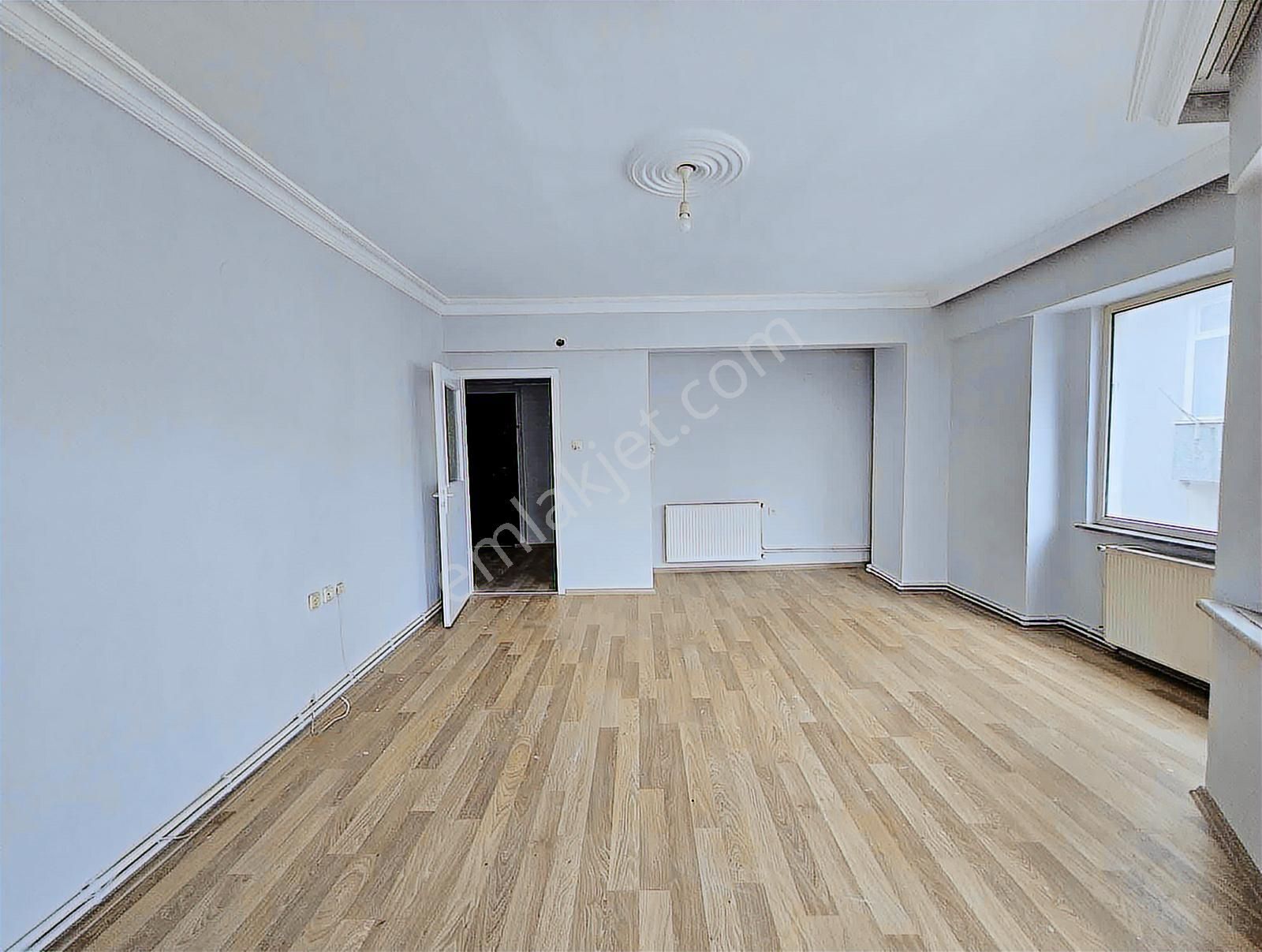 Tuğra'dan Atatürk Bulvarında Ara Kat Asansörlü 2+1 Kiralık Daire - Görsel 13