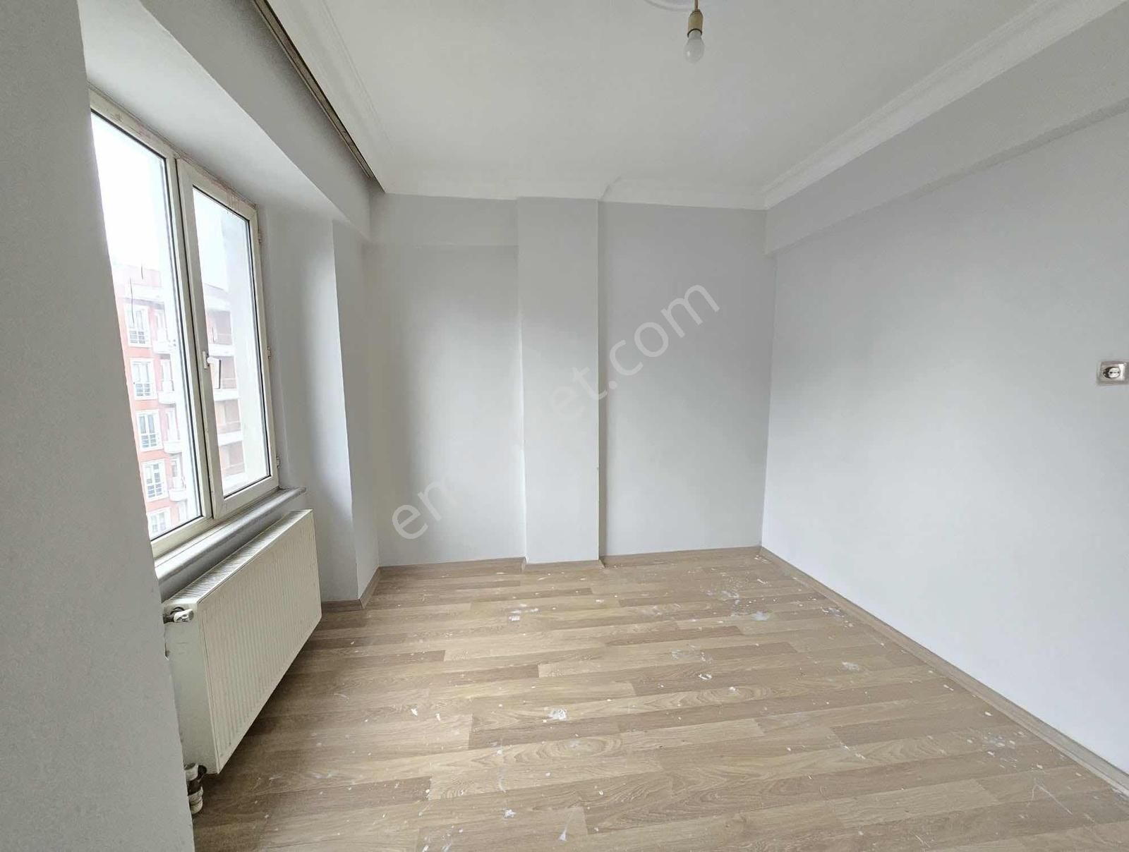 Tuğra'dan Atatürk Bulvarında Ara Kat Asansörlü 2+1 Kiralık Daire - Görsel 14