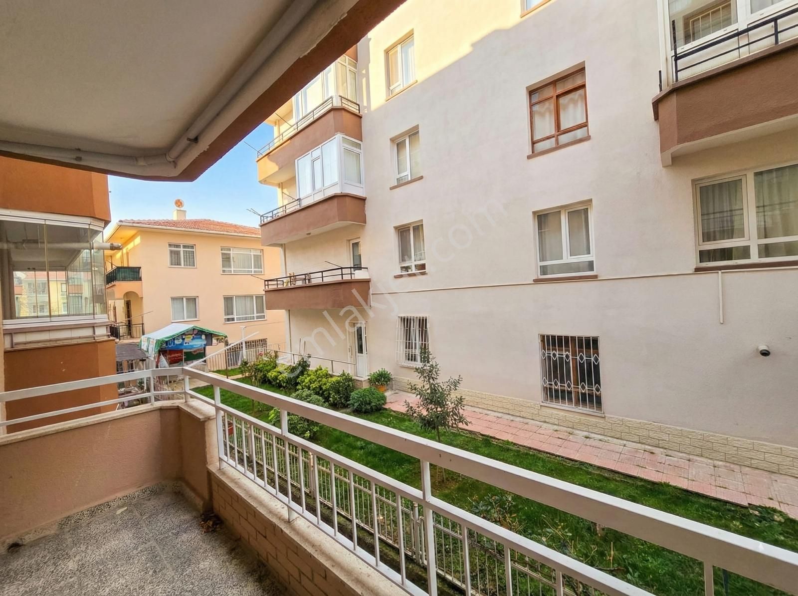 Dikmen Caddesine Yürüme Mesafesinde 3+1 Ferahlığında Geniş 2+1! - Görsel 2