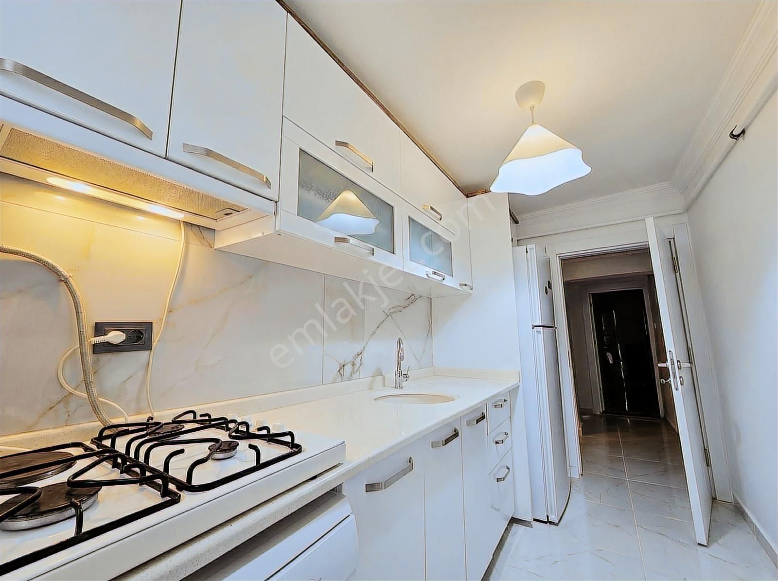 Dikmen Caddesine Yürüme Mesafesinde 3+1 Ferahlığında Geniş 2+1! - Görsel 4