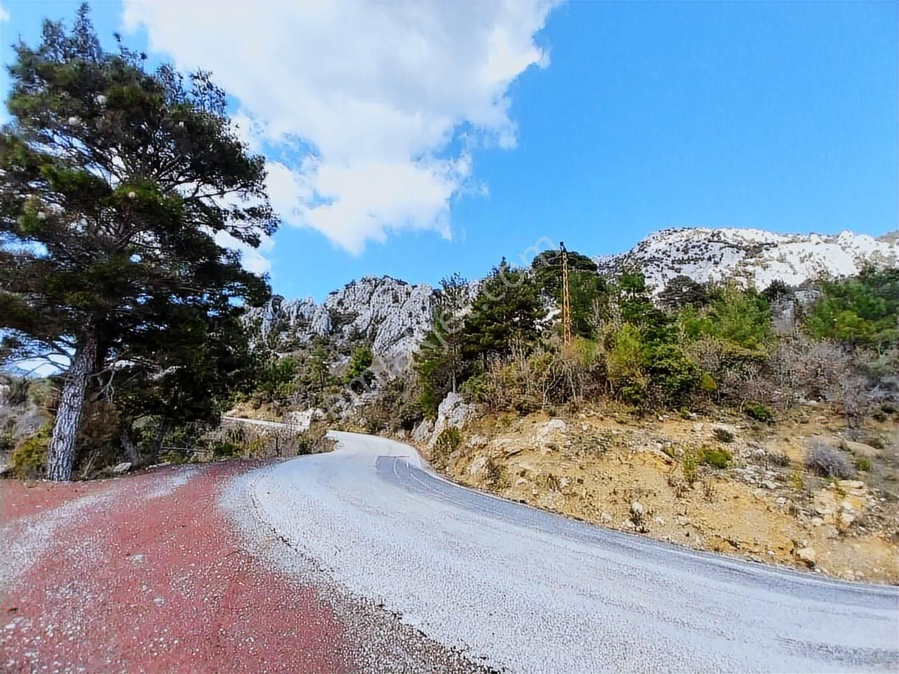 Akseki Güneykaya,da 8734 M2 Satılık Tarla