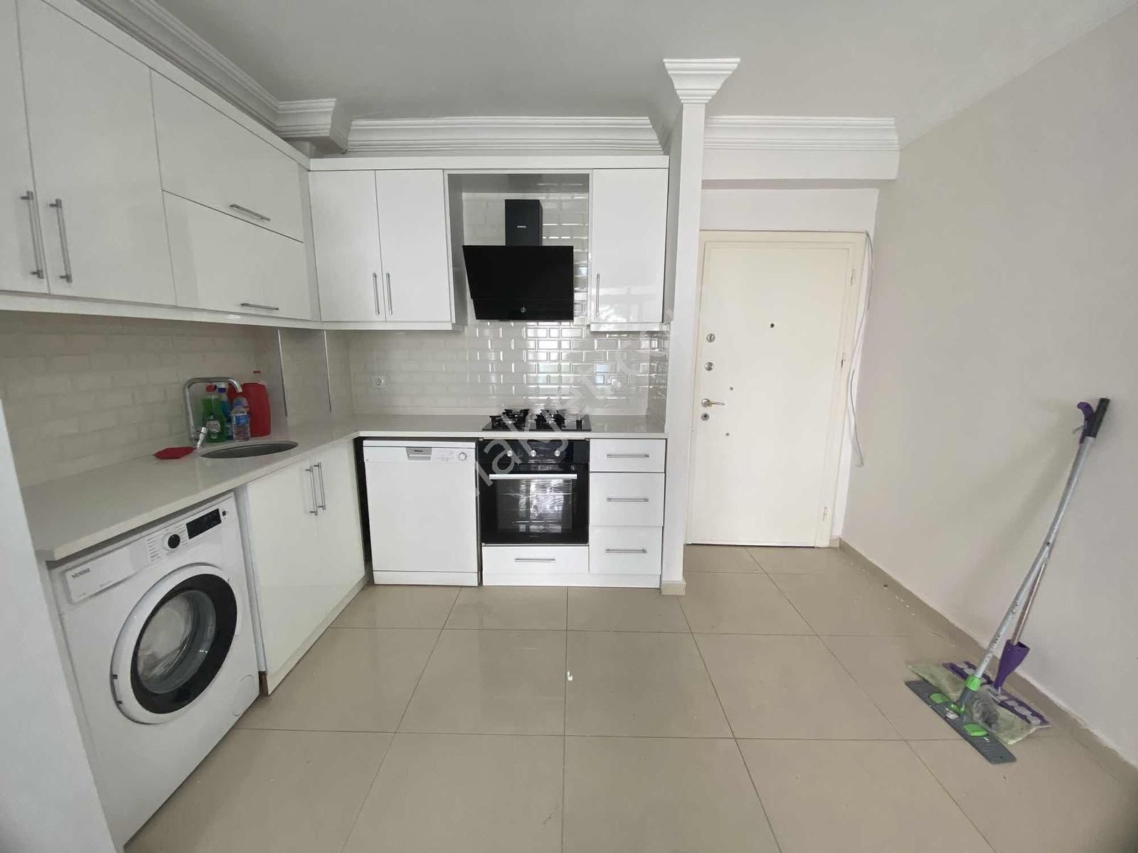 Konyaaltı Hurma'da Katta Satılık 1+1 Havuzlu Daire - Görsel 4