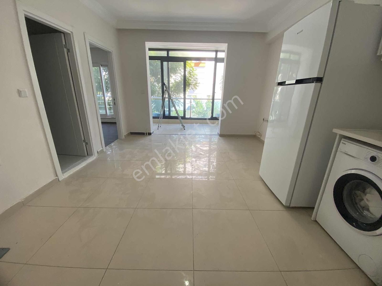 Konyaaltı Hurma'da Katta Satılık 1+1 Havuzlu Daire - Görsel 8