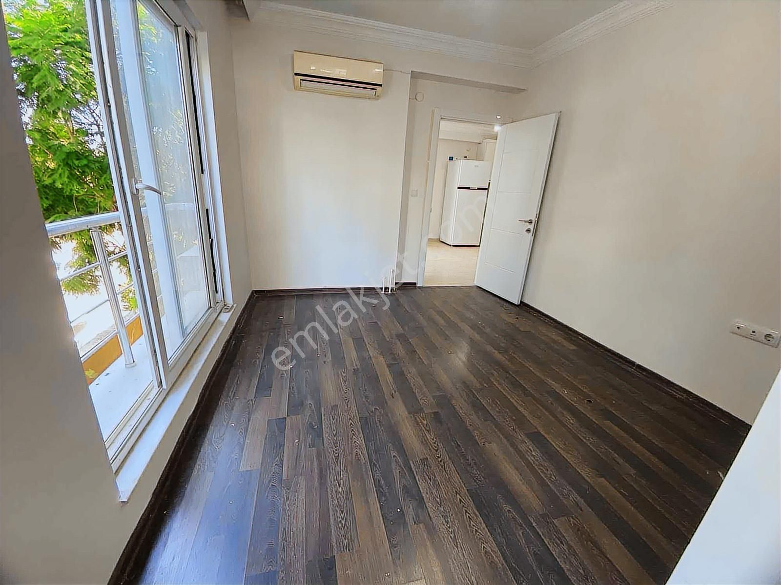 Konyaaltı Hurma'da Katta Satılık 1+1 Havuzlu Daire - Görsel 3