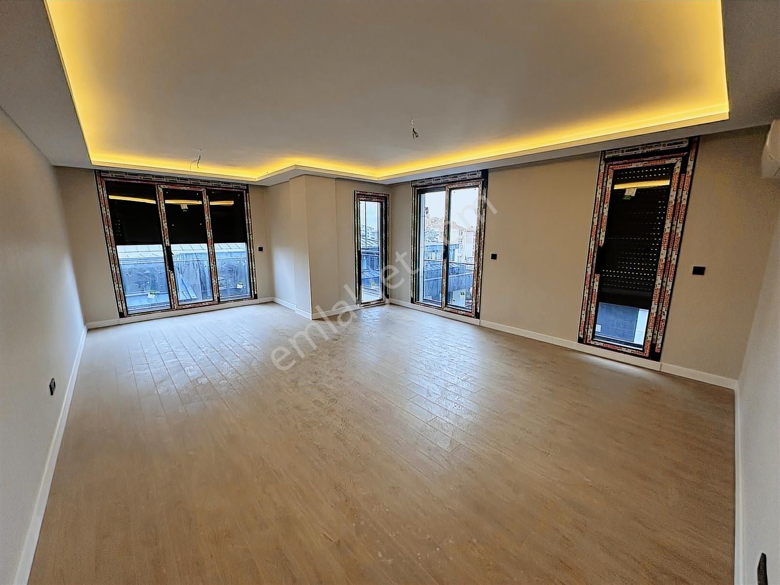 Üsküdar Altunizade 4+2 Site İçerisinde Dubleks Deniz Manzaralı - Görsel 6