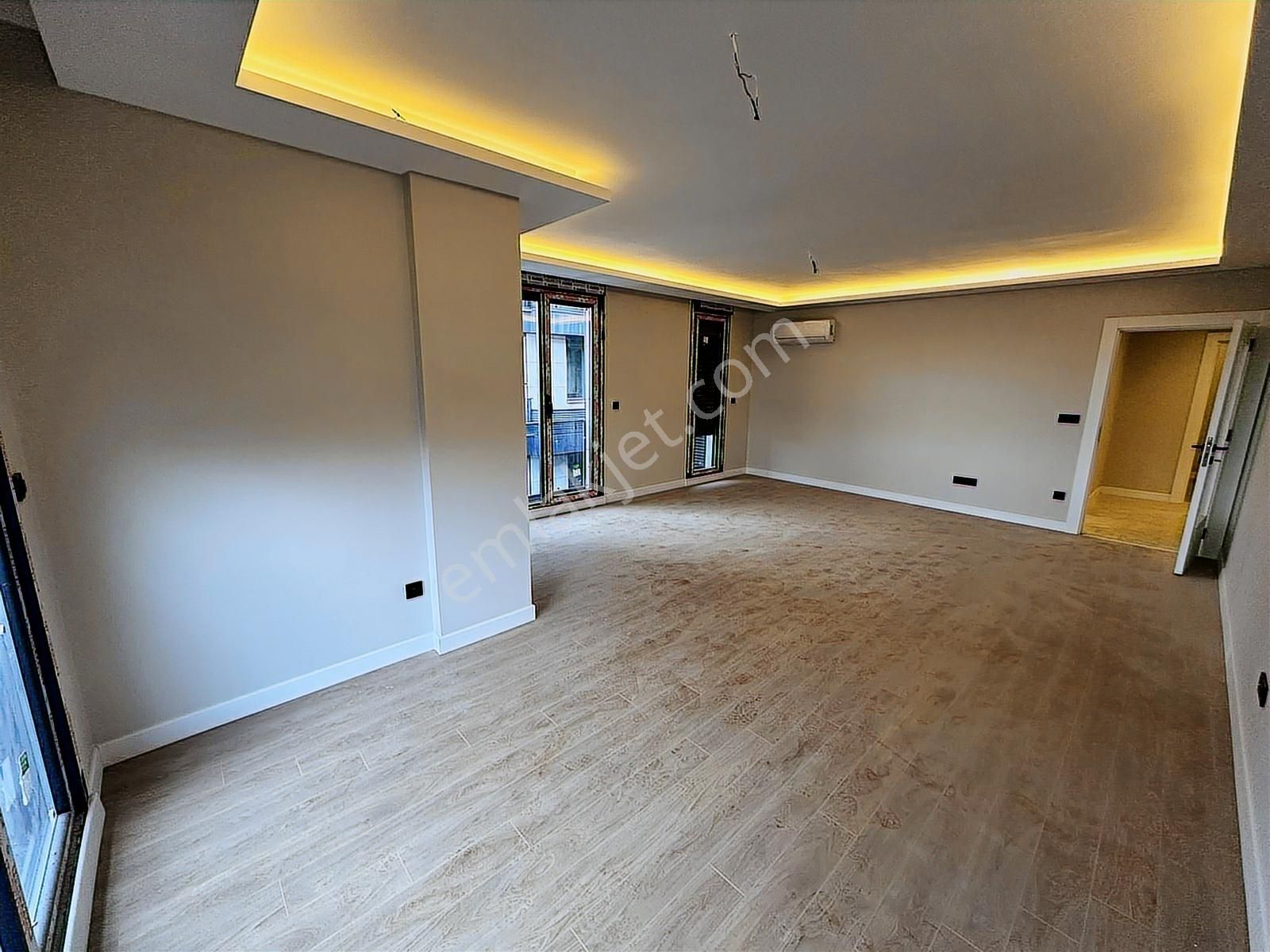 Üsküdar Altunizade 4+2 Site İçerisinde Dubleks Deniz Manzaralı - Görsel 4