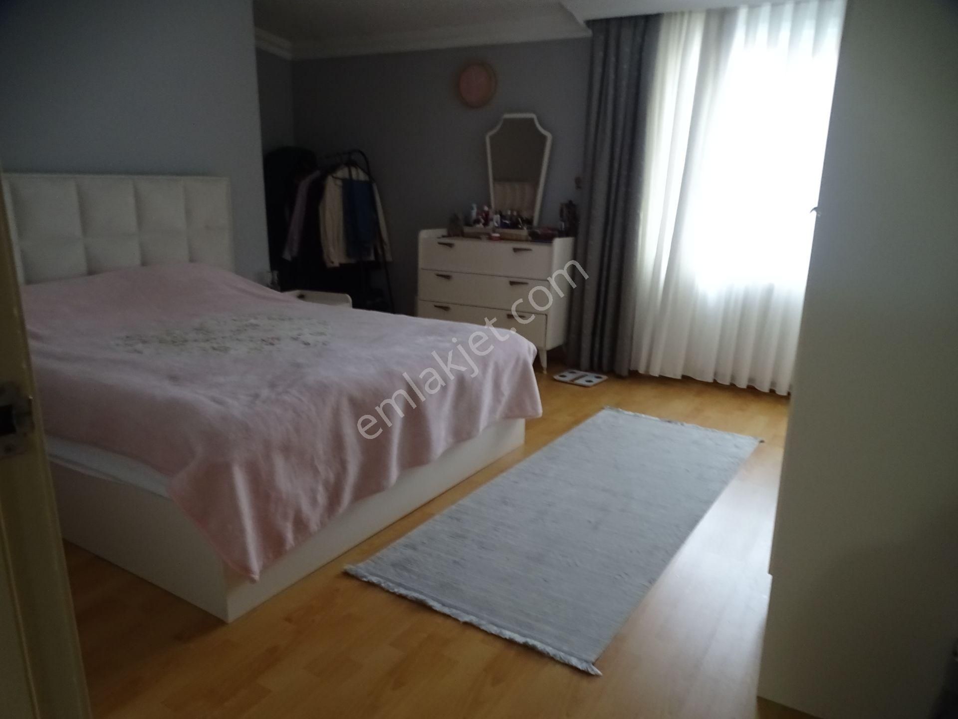 İstinye 'de İstinye Parka Yakın Ulaşımı Kolay Mahallede 2+1 Kombili Daire - Görsel 12