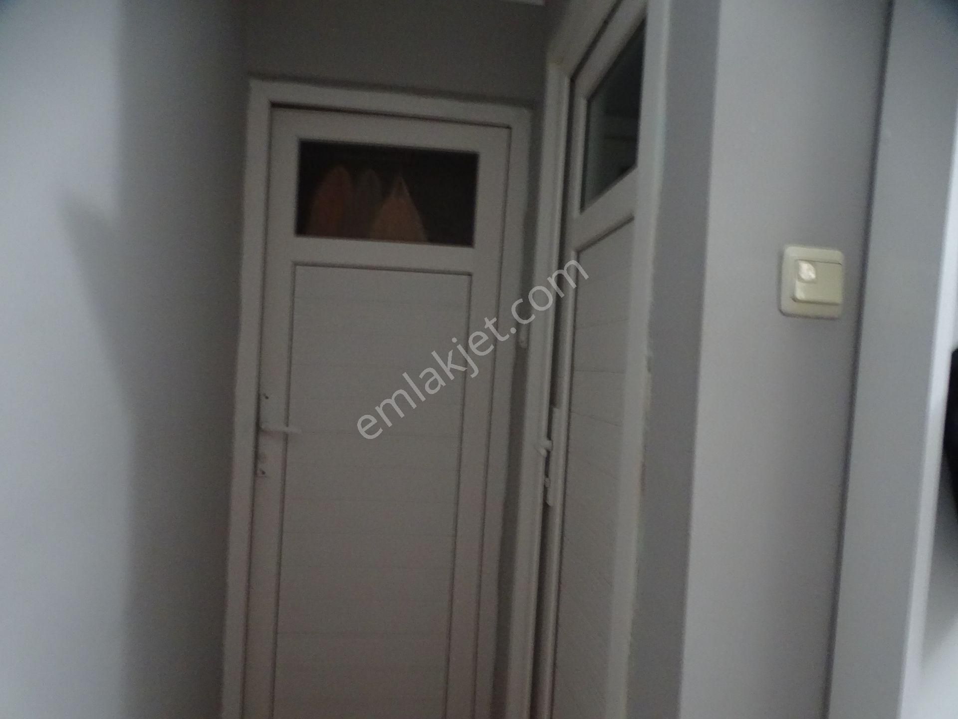 İstinye 'de İstinye Parka Yakın Ulaşımı Kolay Mahallede 2+1 Kombili Daire - Görsel 9