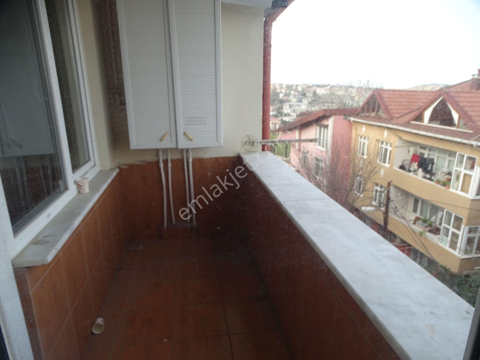 İstinye 'de İstinye Parka Yakın Ulaşımı Kolay Mahallede 2+1 Kombili Daire - Görsel 3