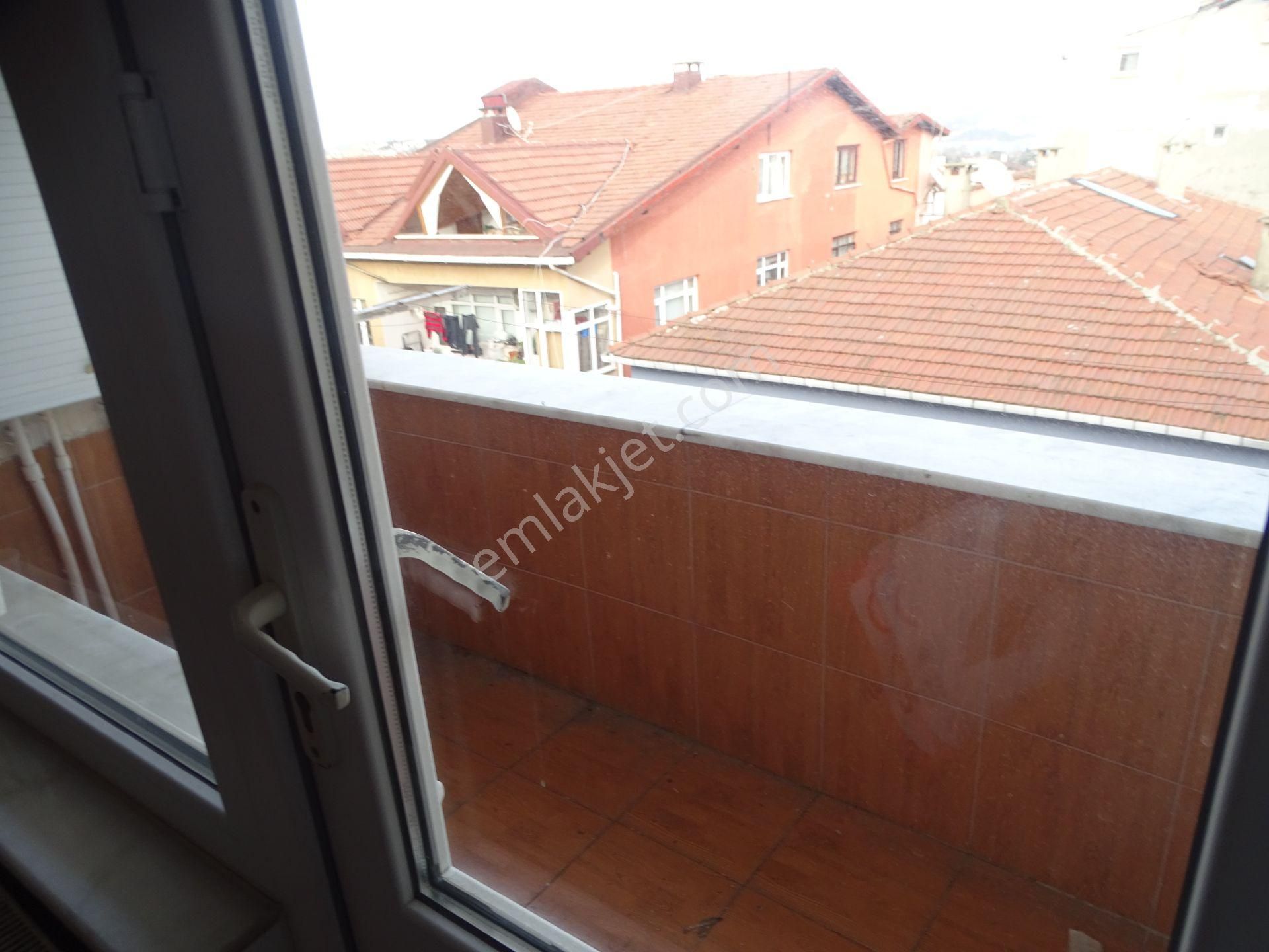 İstinye 'de İstinye Parka Yakın Ulaşımı Kolay Mahallede 2+1 Kombili Daire - Görsel 4