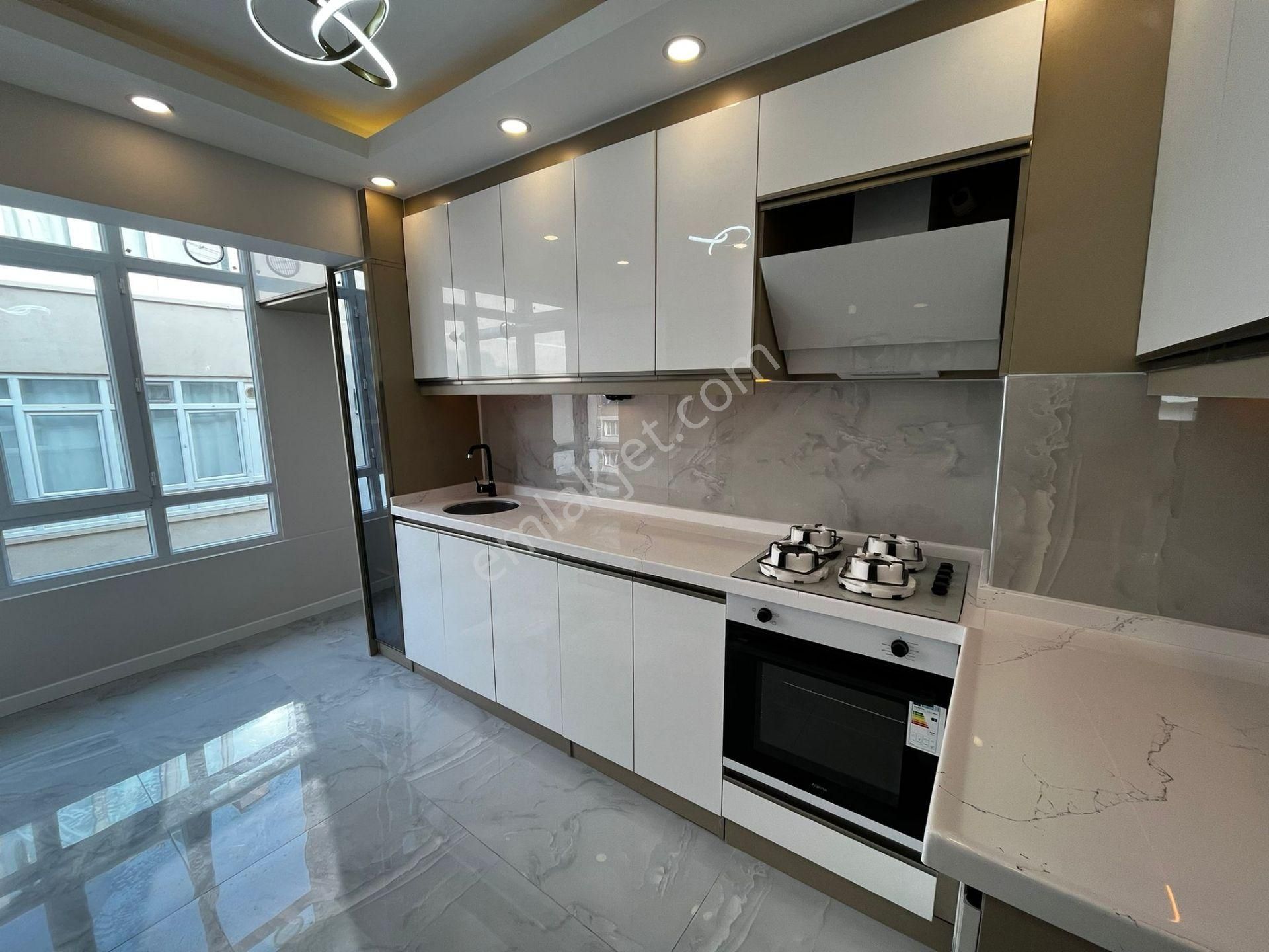 Sincan Pınarbaşı Mh.de Ultra Lüks Yapılı 3+1 Satılık Daire