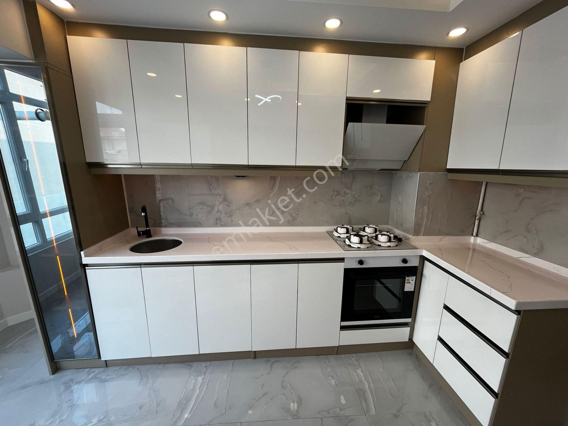 Sincan Pınarbaşı Mh.de Ultra Lüks Yapılı 3+1 Satılık Daire - Görsel 3