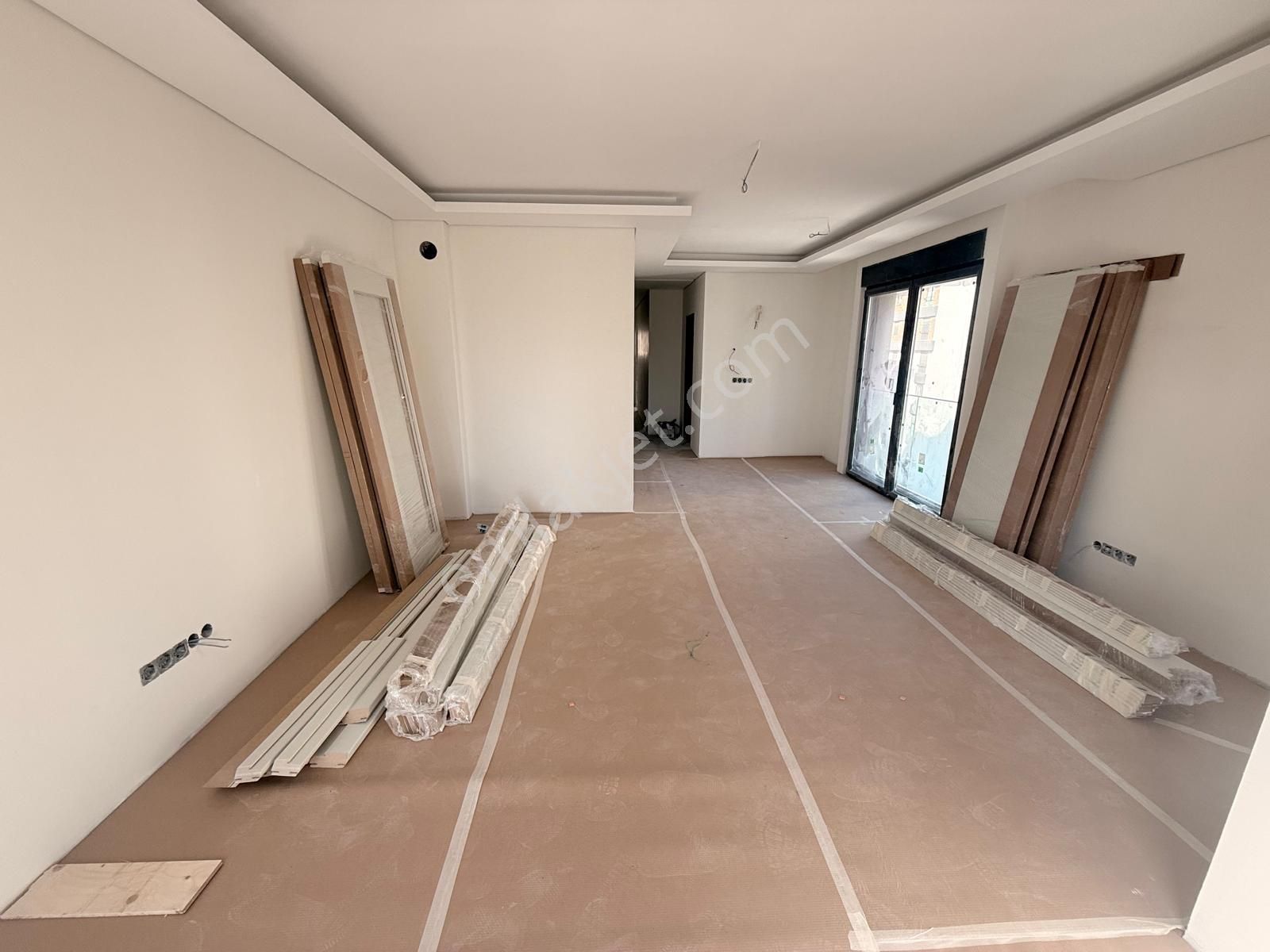 Utkudan Suadiyede Balkonlu Oturuma Hazır Sıfır Binada 2+1 Daire - Görsel 26