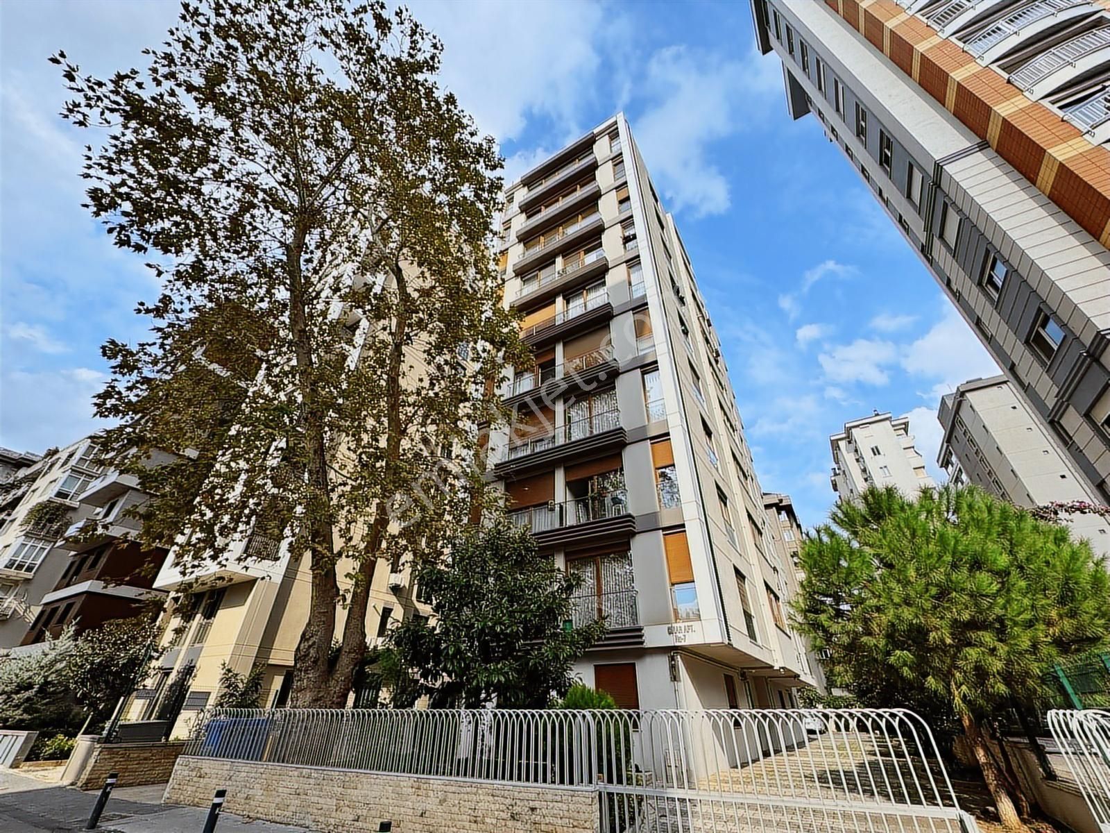 Utkudan Caddebostanda 60.yıl Parkına Yakın 135 M2 Satılık 3+1 - Görsel 2