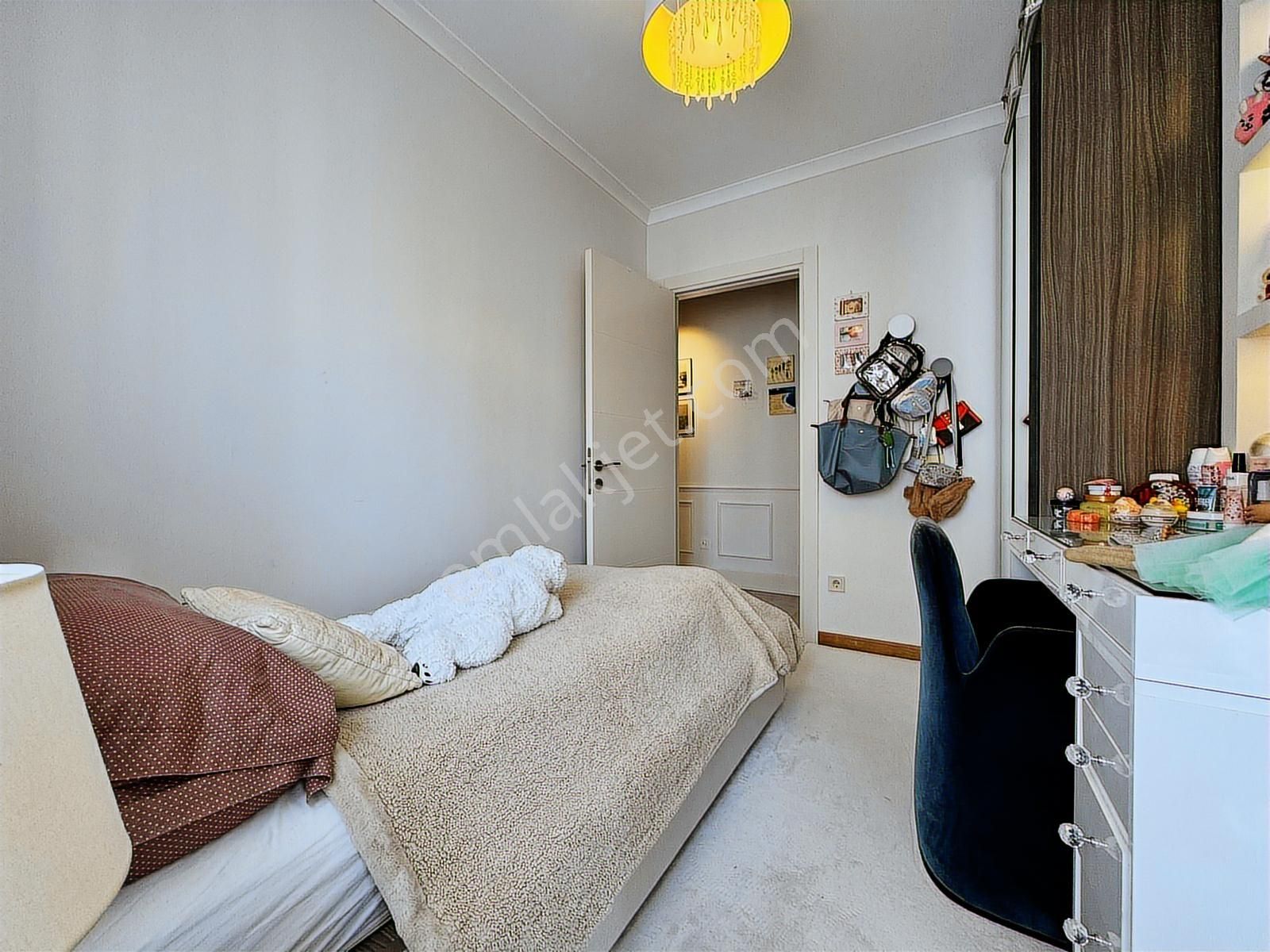 Utkudan Caddebostanda 60.yıl Parkına Yakın 135 M2 Satılık 3+1 - Görsel 23