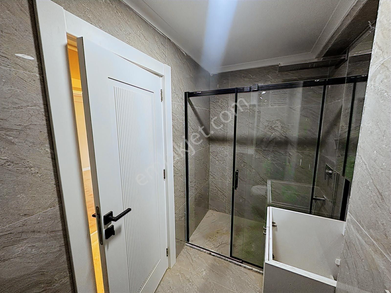 Üsküdar Altunizade 4+2 Dublex Daire Deniz Manzaralı - Görsel 24